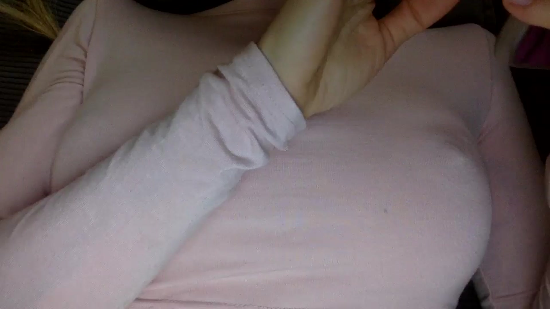 Gallery image thumbnail from EgoisticKitty's myfreecams stream on, 06/03/2024, 12:08 image 6 of 20