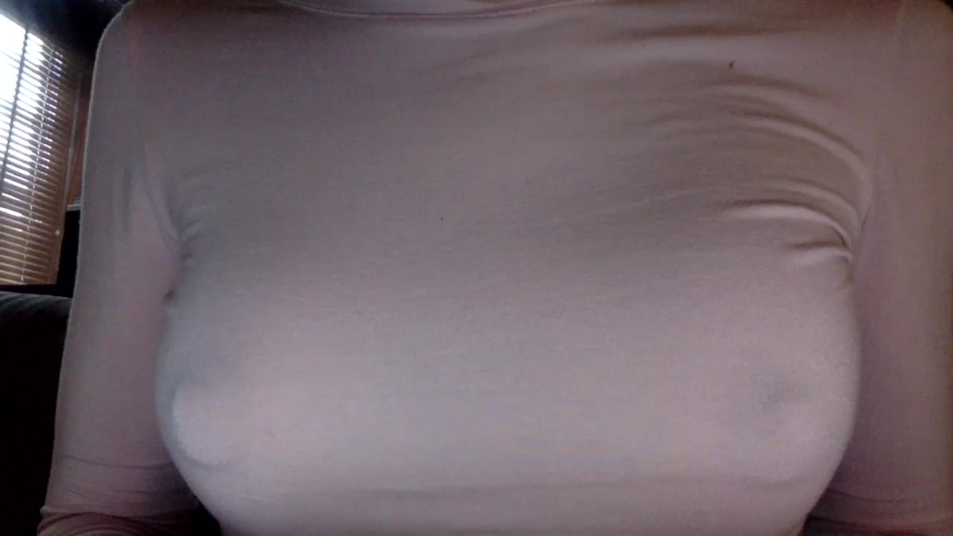 Gallery image thumbnail from EgoisticKitty's myfreecams stream on, 06/03/2024, 12:08 image 14 of 20