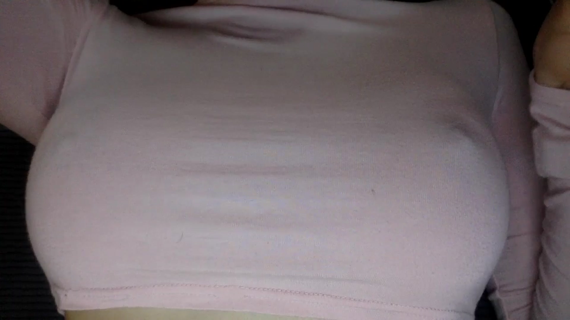 Gallery image thumbnail from EgoisticKitty's myfreecams stream on, 06/03/2024, 12:08 image 5 of 20