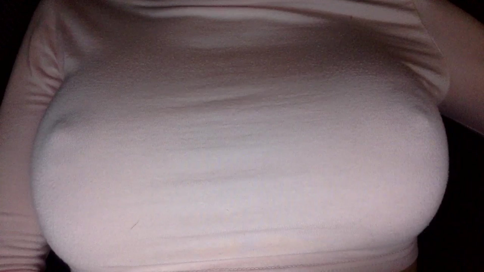 Gallery image thumbnail from EgoisticKitty's myfreecams stream on, 06/03/2024, 12:08 image 19 of 20
