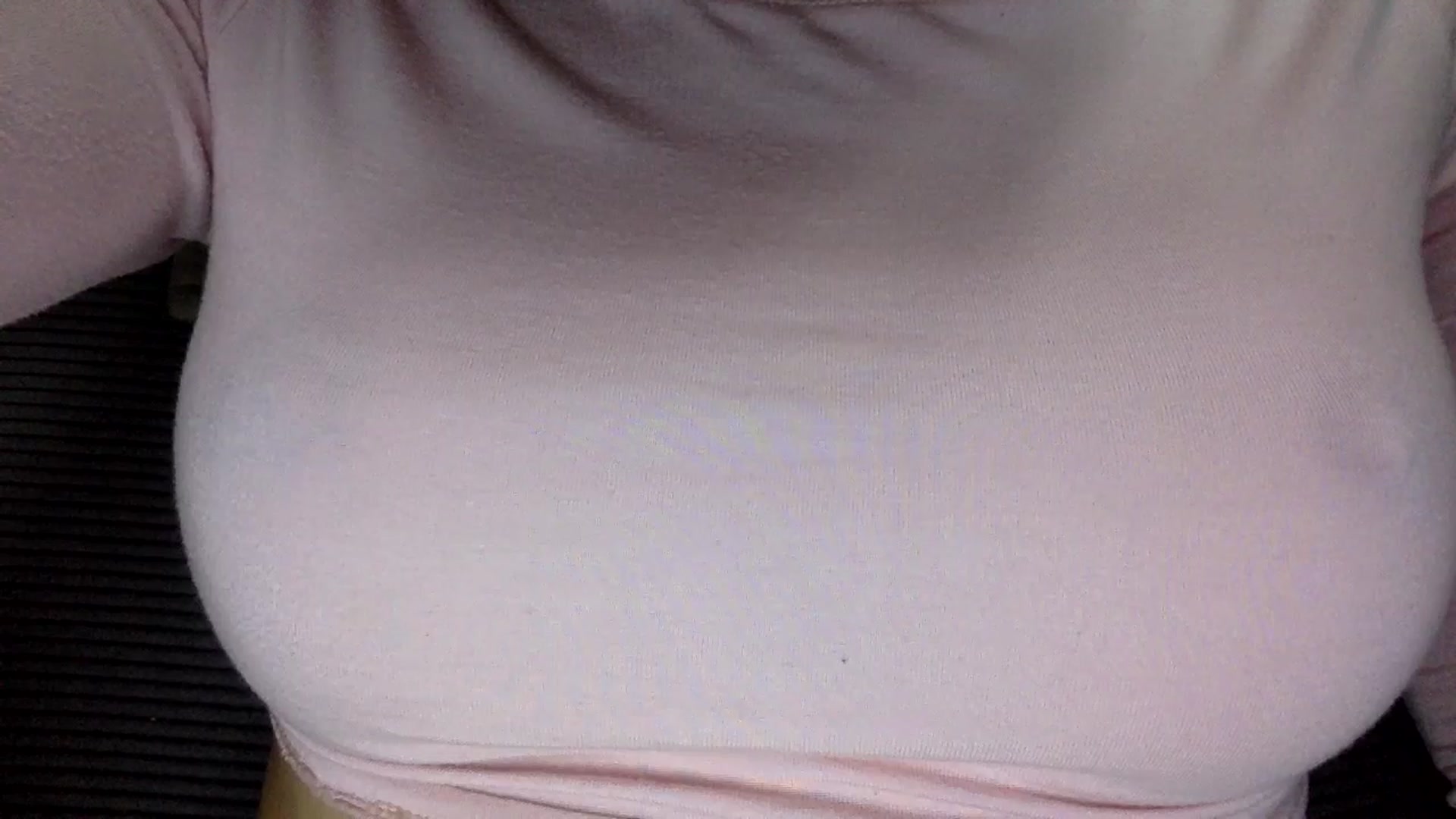 Gallery image thumbnail from EgoisticKitty's myfreecams stream on, 06/04/2024, 11:01 image 20 of 20