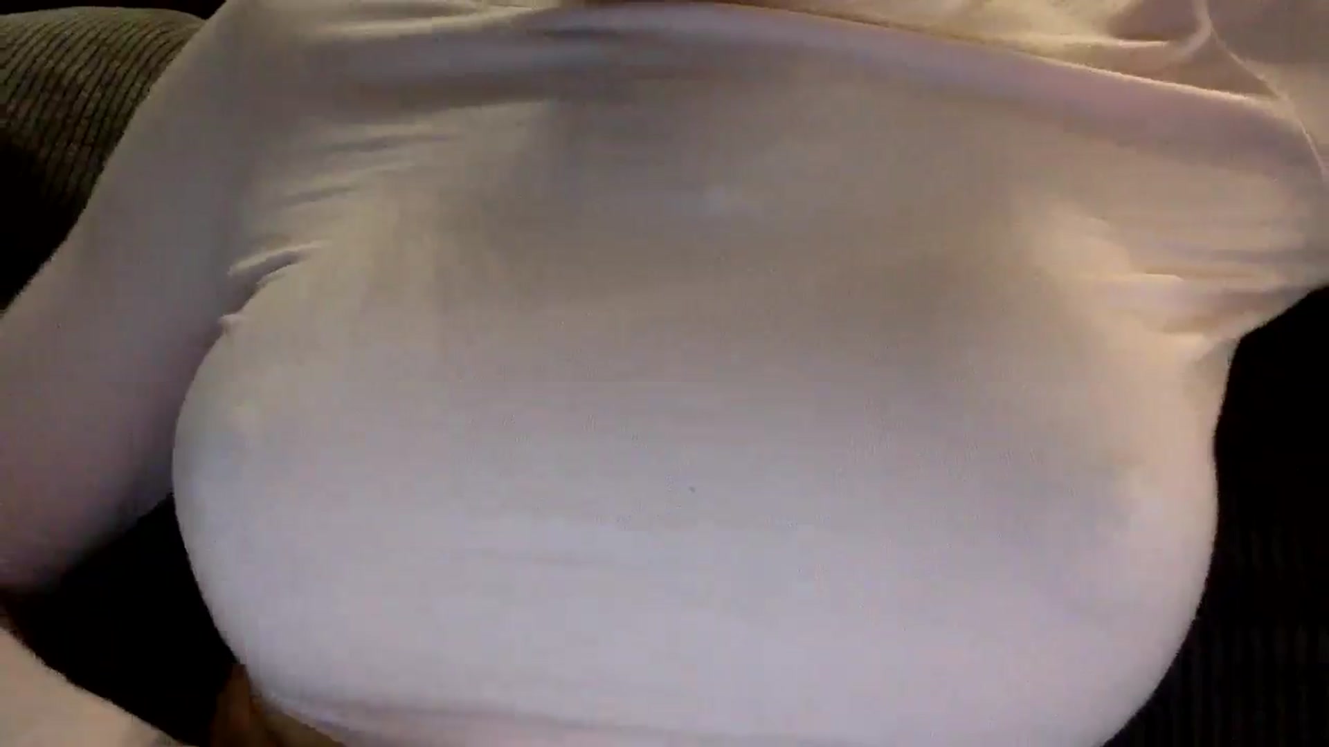Gallery image thumbnail from EgoisticKitty's myfreecams stream on, 06/04/2024, 12:07 image 8 of 20