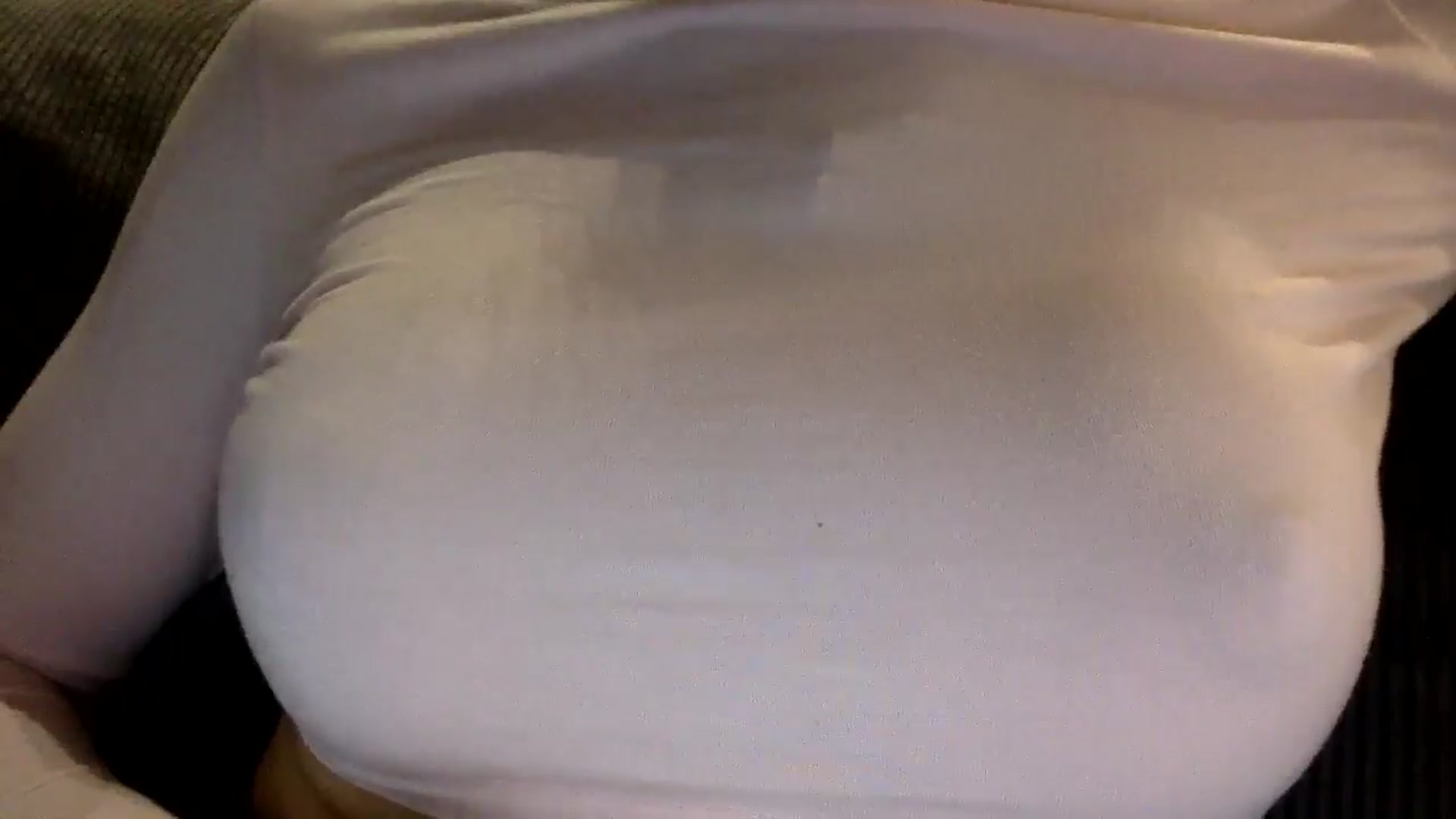 Gallery image thumbnail from EgoisticKitty's myfreecams stream on, 06/04/2024, 12:07 image 15 of 20