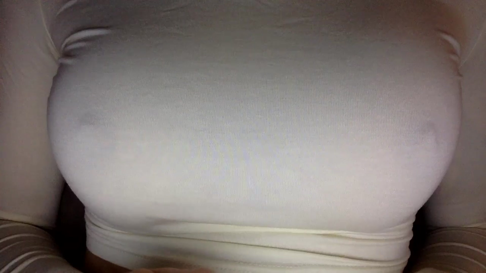 Gallery image thumbnail from EgoisticKitty's myfreecams stream on, 06/06/2024, 09:32 image 2 of 20