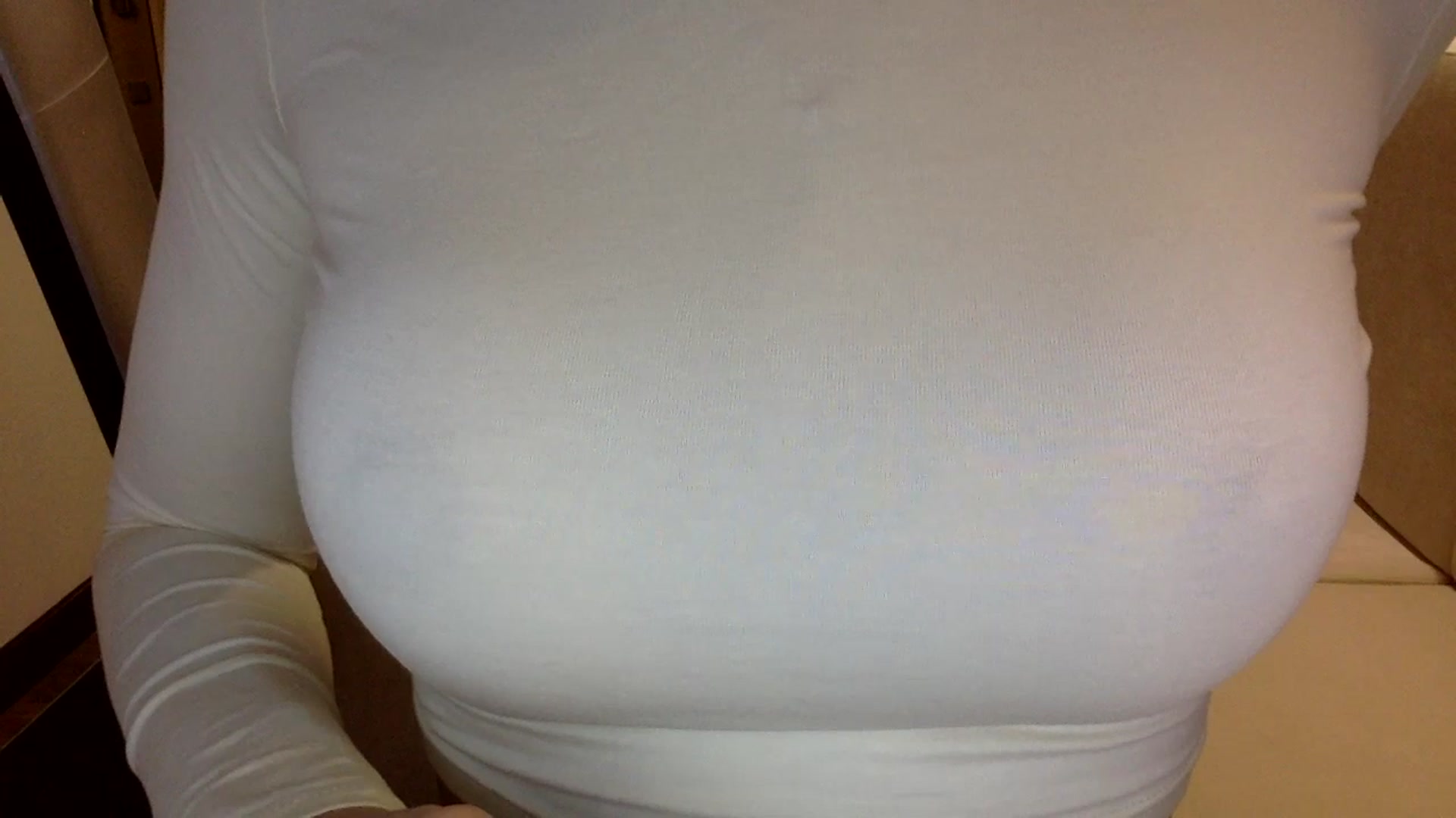 Gallery image thumbnail from EgoisticKitty's myfreecams stream on, 06/06/2024, 09:32 image 15 of 20
