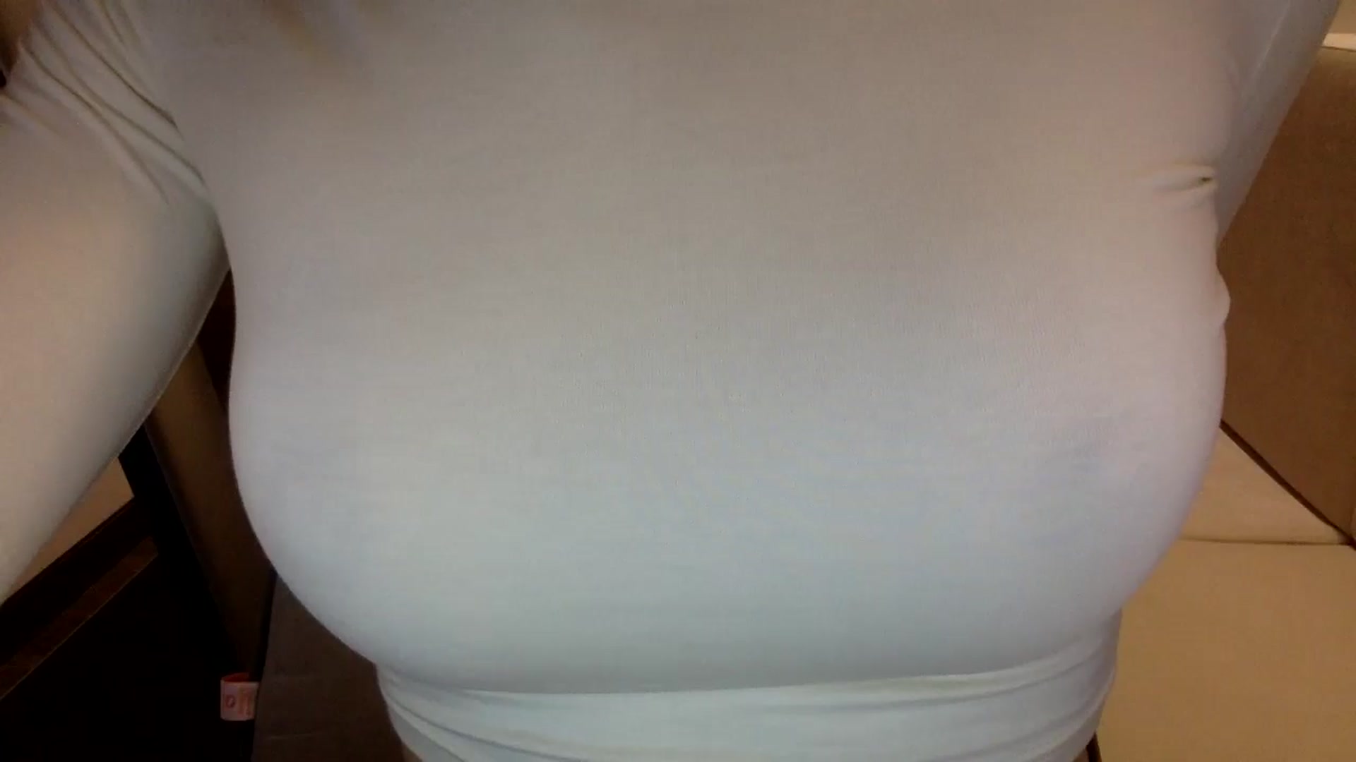 Gallery image thumbnail from EgoisticKitty's myfreecams stream on, 06/06/2024, 09:32 image 14 of 20