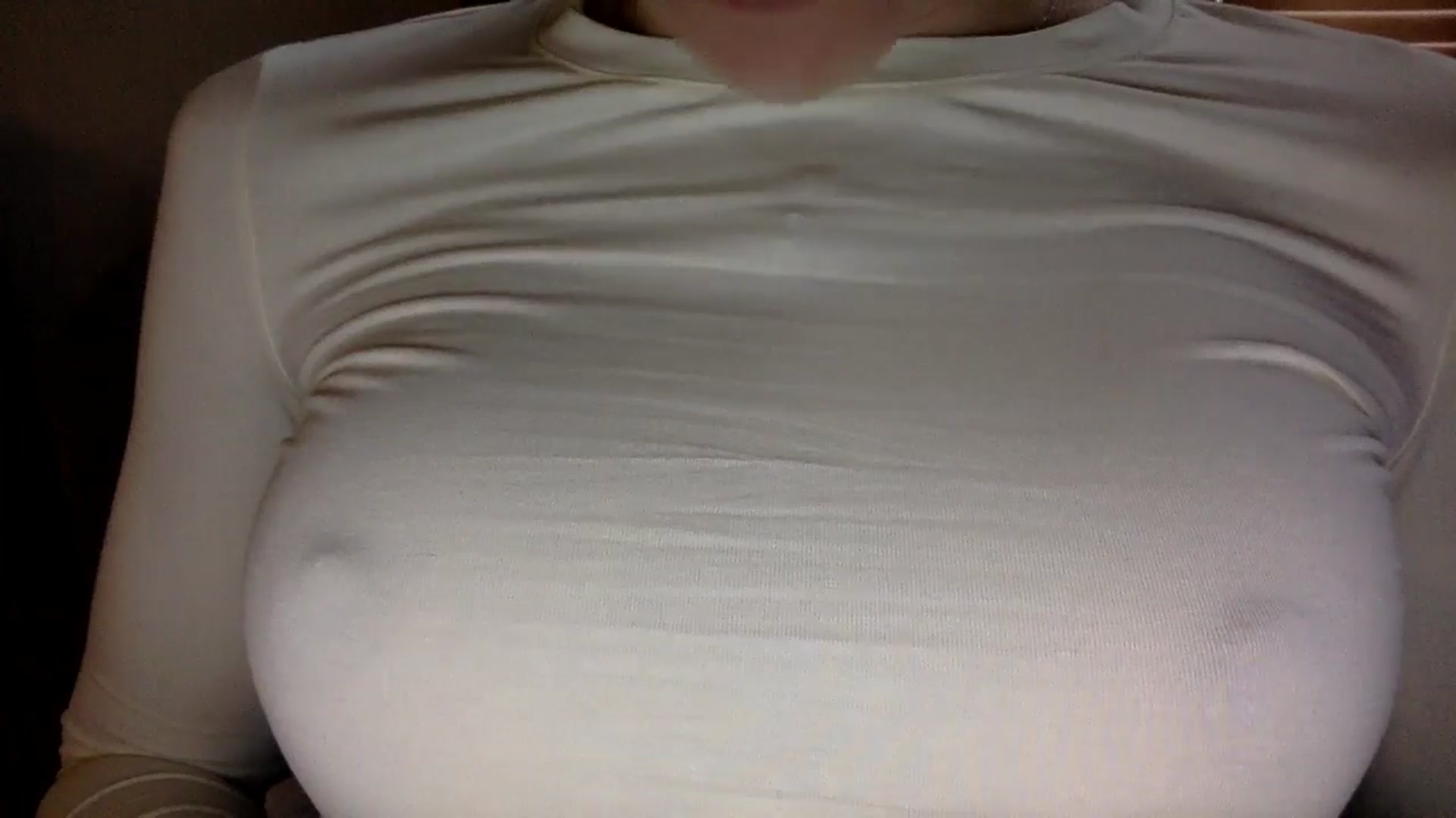 Gallery image thumbnail from EgoisticKitty's myfreecams stream on, 06/07/2024, 13:07 image 17 of 20
