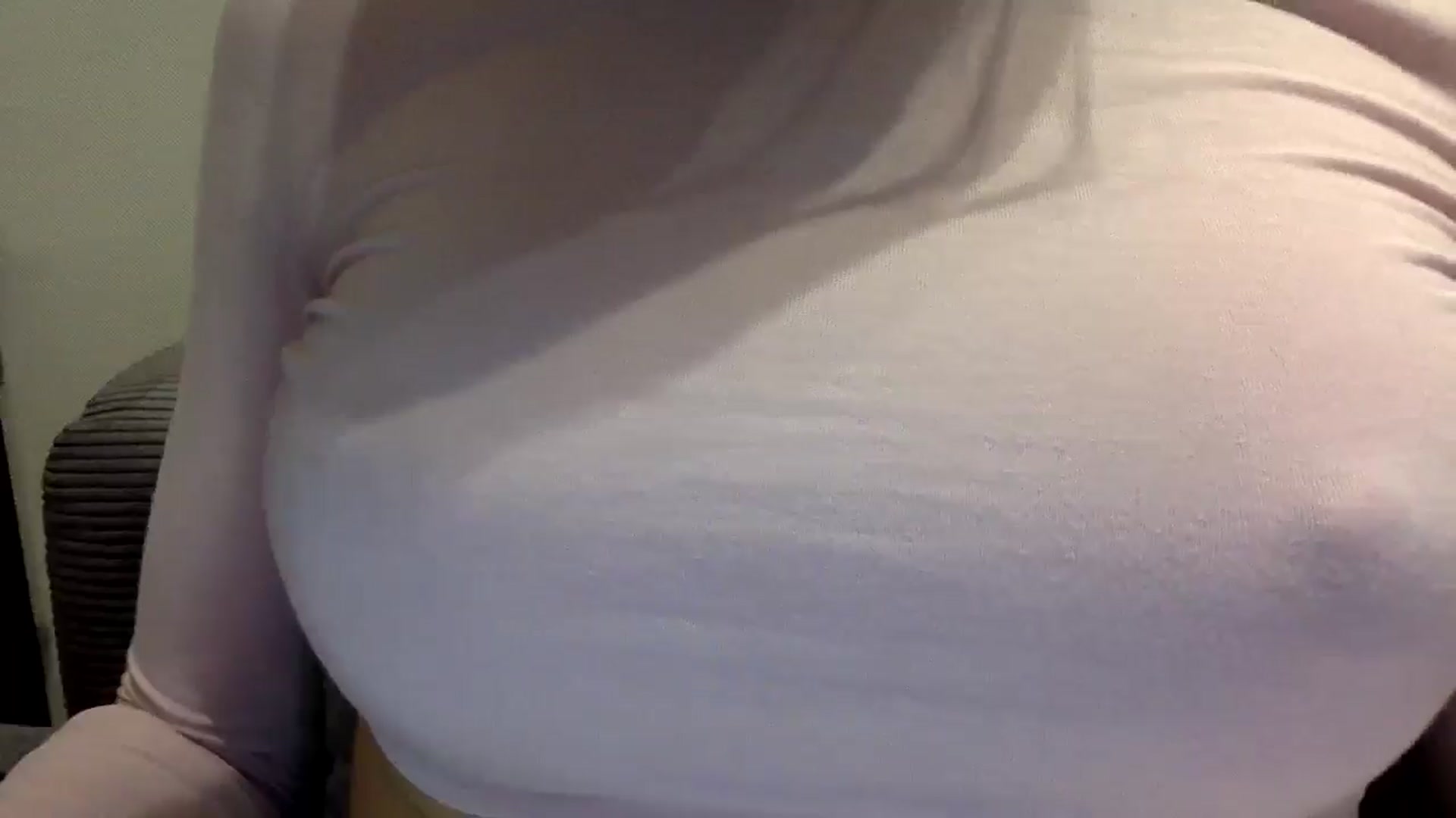 Gallery image thumbnail from EgoisticKitty's myfreecams stream on, 06/10/2024, 08:35 image 15 of 20