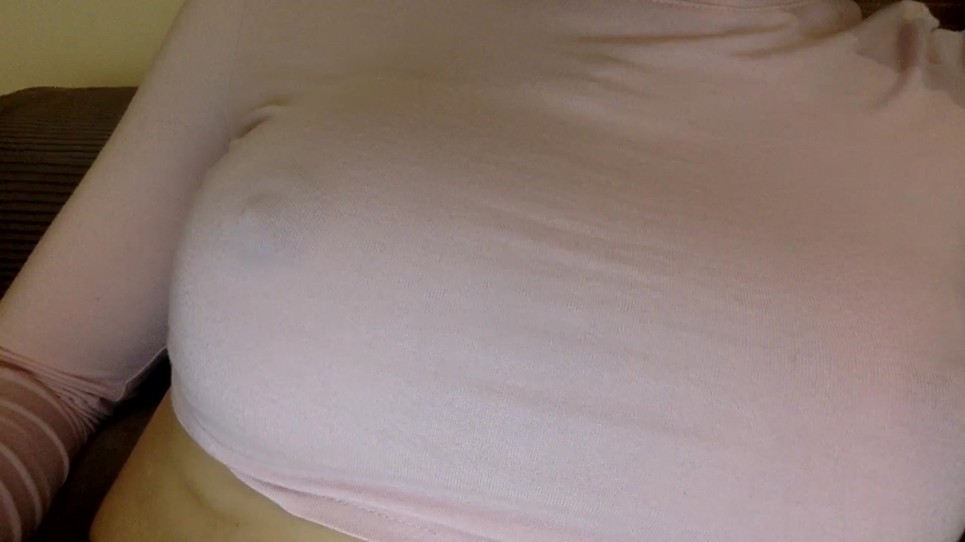 Gallery image thumbnail from EgoisticKitty's myfreecams stream on, 06/10/2024, 12:05 image 20 of 20