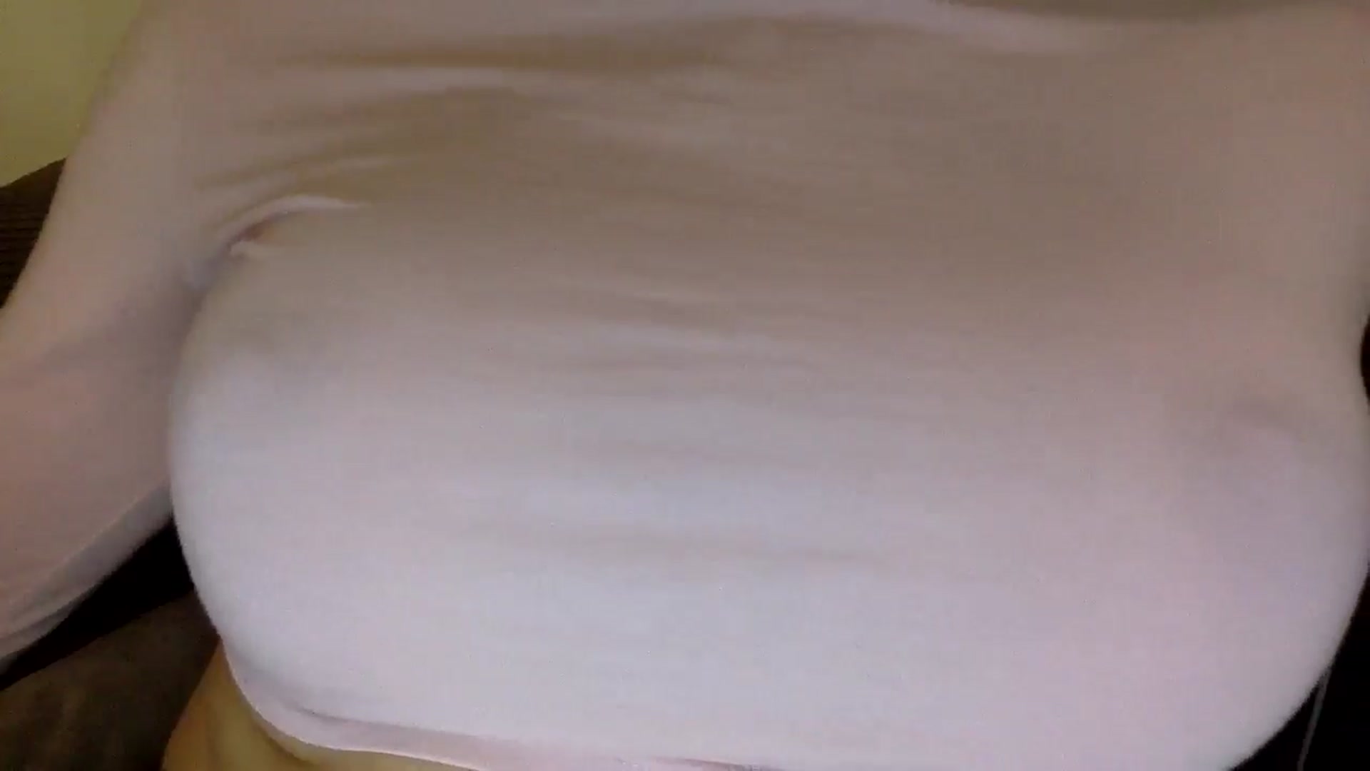 Gallery image thumbnail from EgoisticKitty's myfreecams stream on, 06/10/2024, 12:05 image 19 of 20