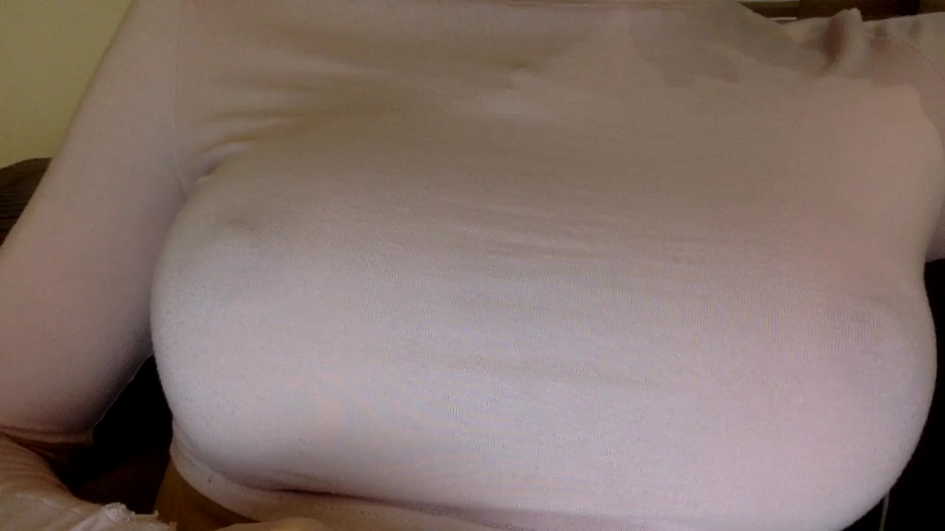 Gallery image thumbnail from EgoisticKitty's myfreecams stream on, 06/10/2024, 12:05 image 15 of 20