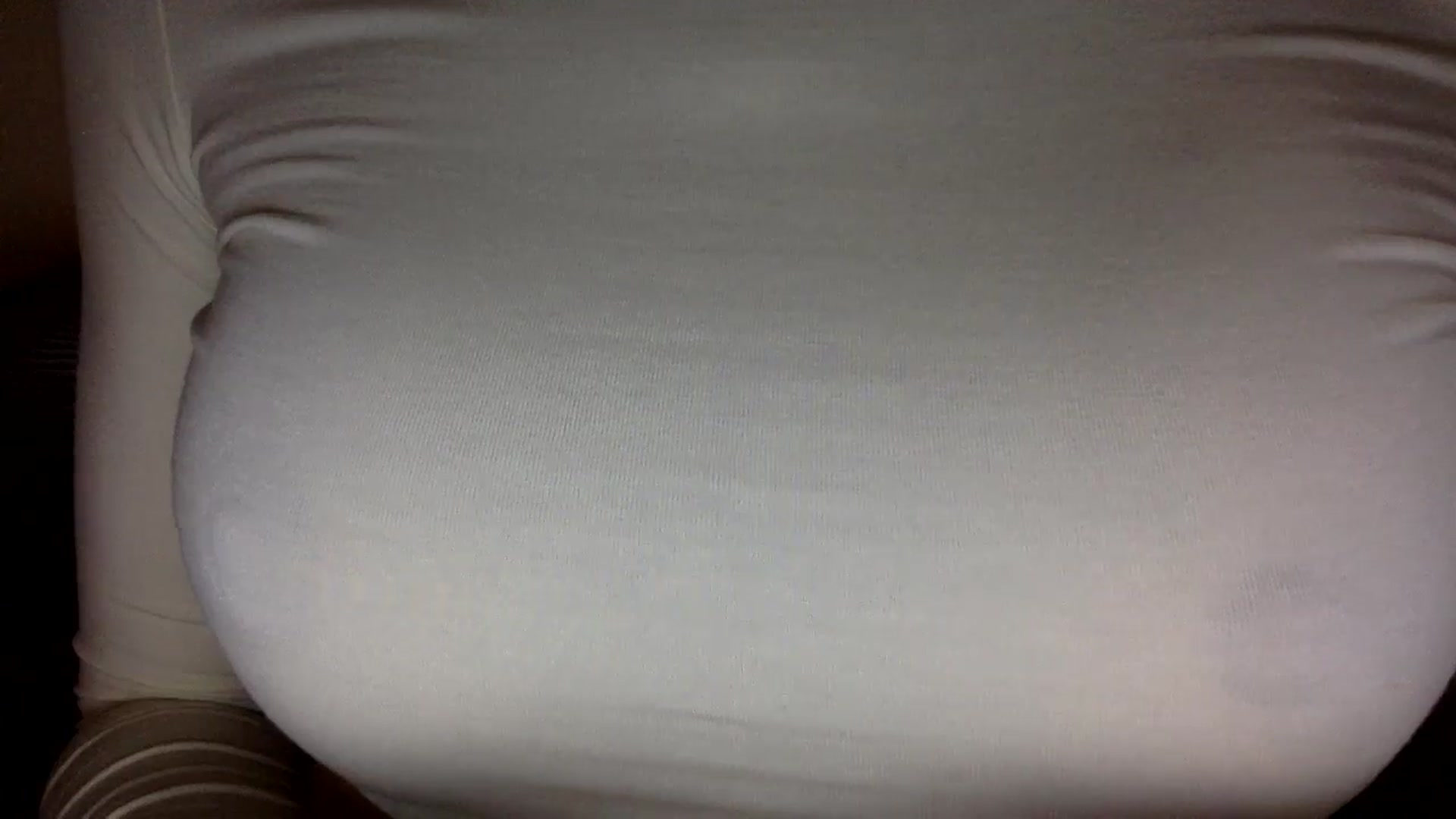 Gallery image thumbnail from EgoisticKitty's myfreecams stream on, 06/19/2024, 09:51 image 2 of 20