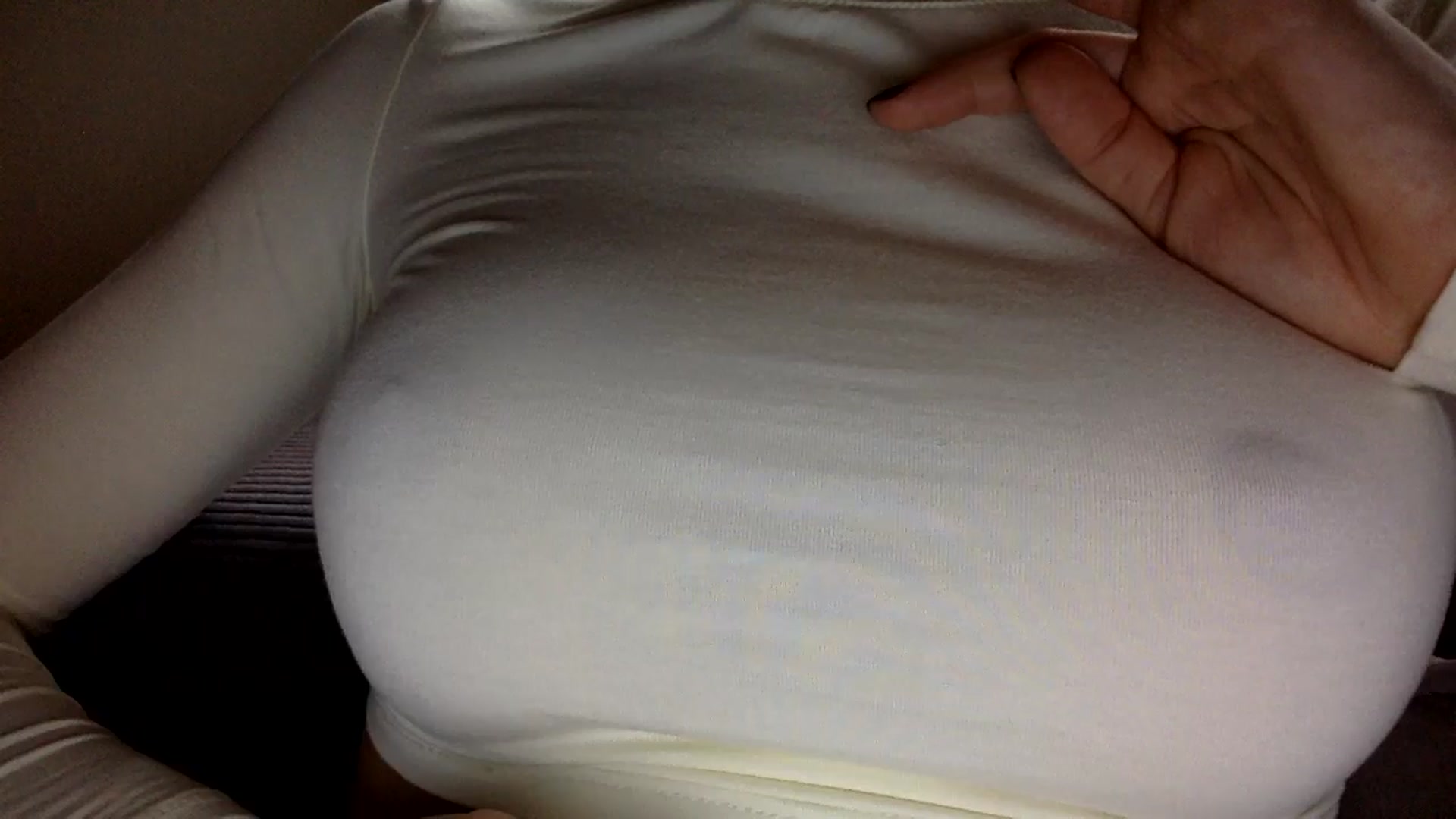 Gallery image thumbnail from EgoisticKitty's myfreecams stream on, 06/19/2024, 09:51 image 7 of 20