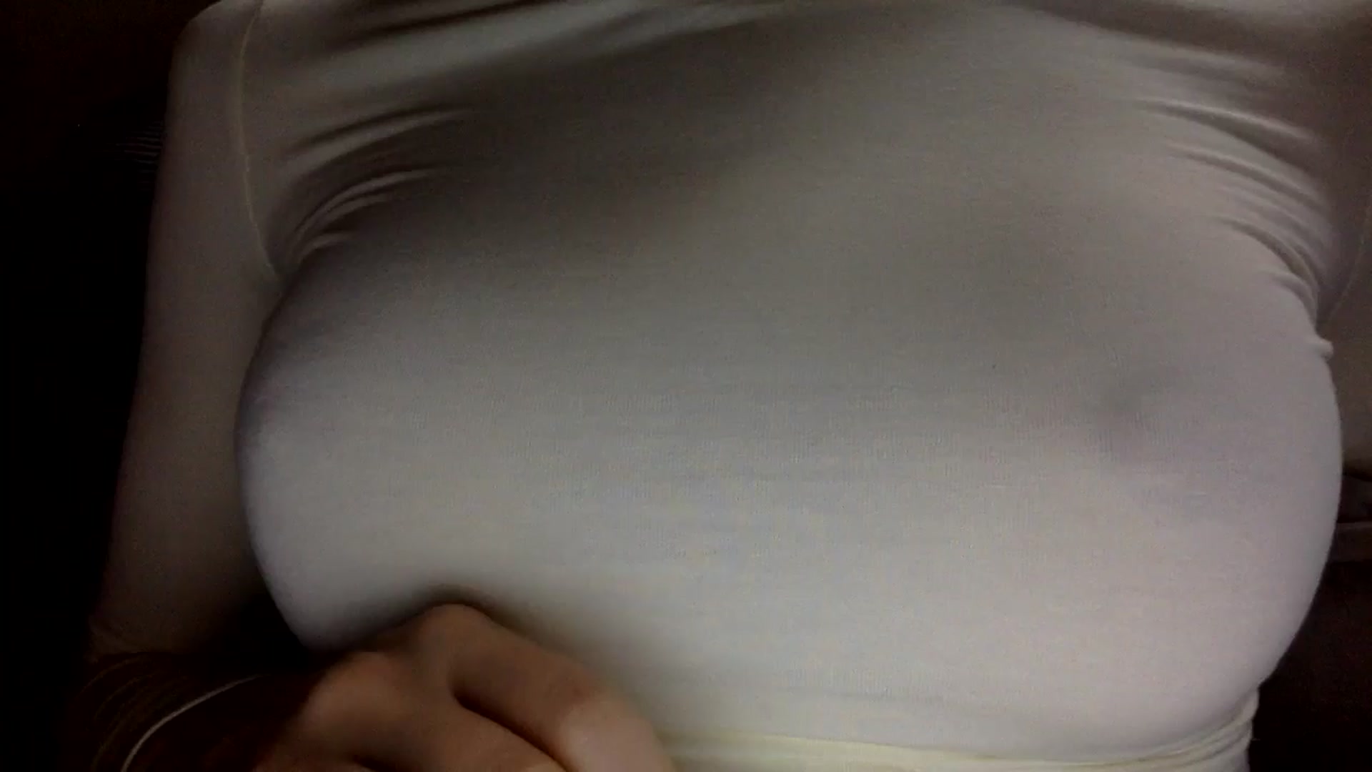 Gallery image thumbnail from EgoisticKitty's myfreecams stream on, 06/19/2024, 09:51 image 10 of 20