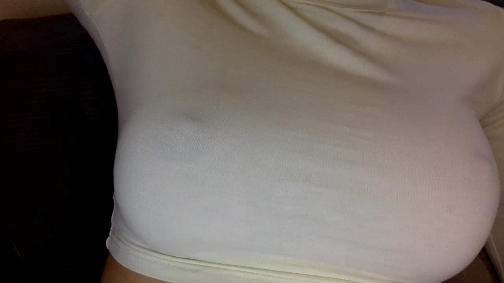 Gallery image thumbnail from EgoisticKitty's myfreecams stream on, 06/19/2024, 11:30 image 14 of 20