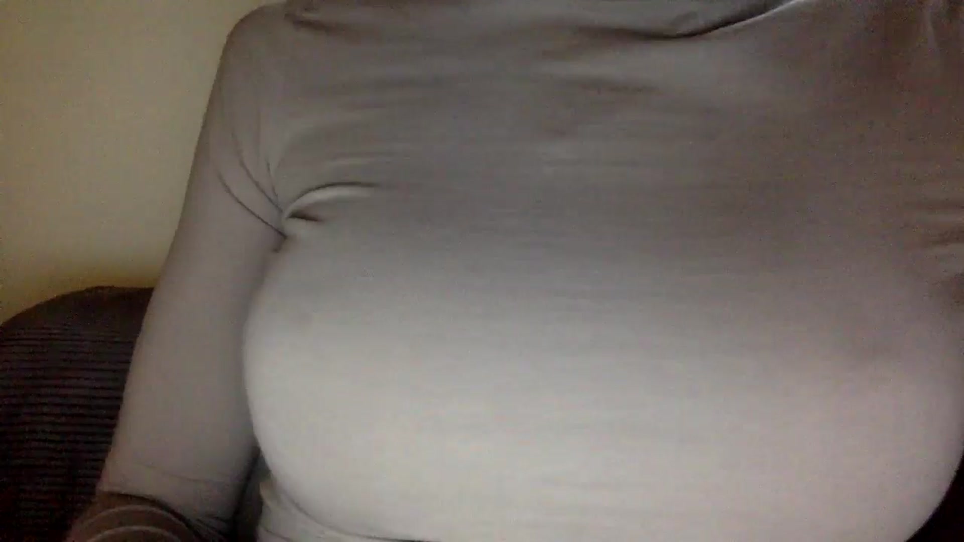 Gallery image thumbnail from EgoisticKitty's myfreecams stream on, 06/21/2024, 09:38 image 15 of 20
