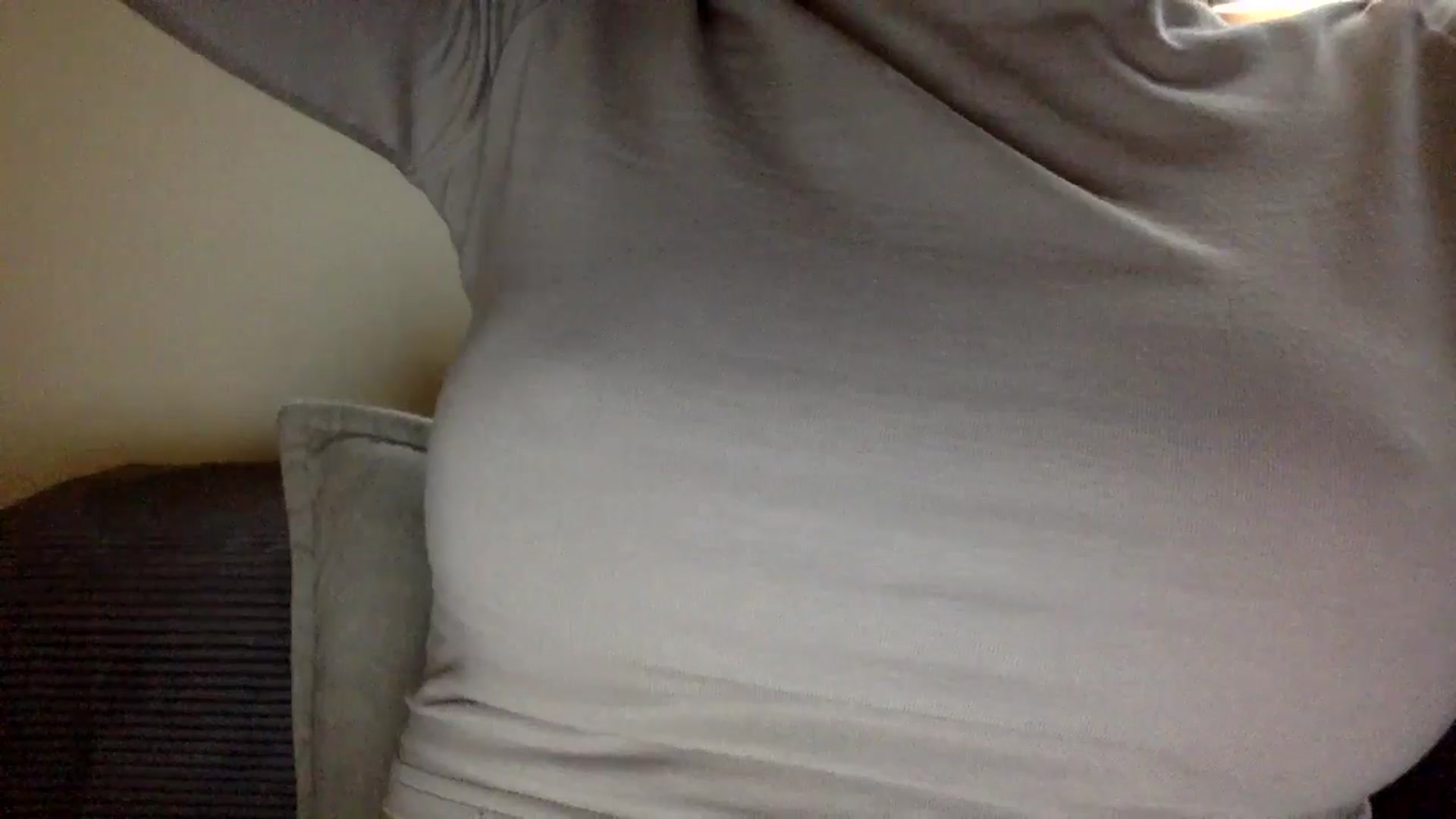 Gallery image thumbnail from EgoisticKitty's myfreecams stream on, 06/21/2024, 09:38 image 20 of 20