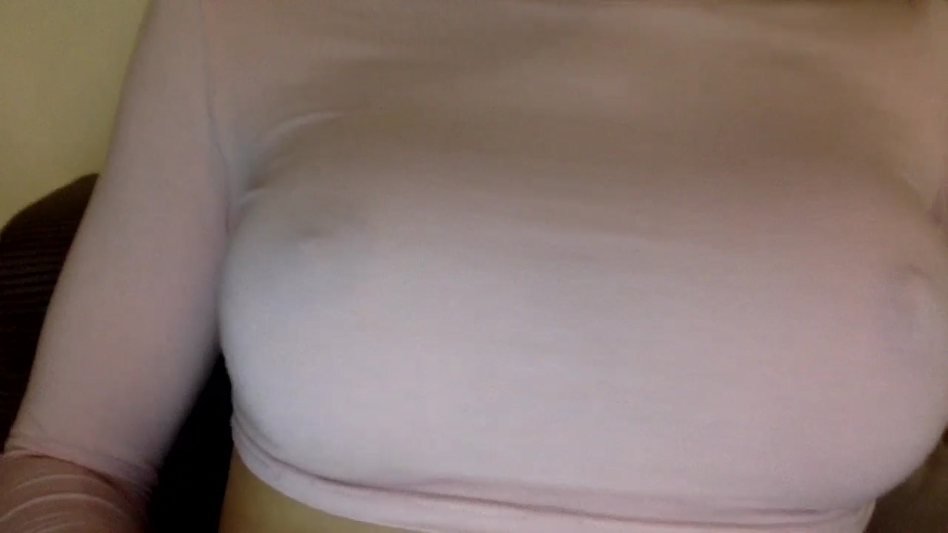 Gallery image thumbnail from EgoisticKitty's myfreecams stream on, 06/22/2024, 19:15 image 4 of 20