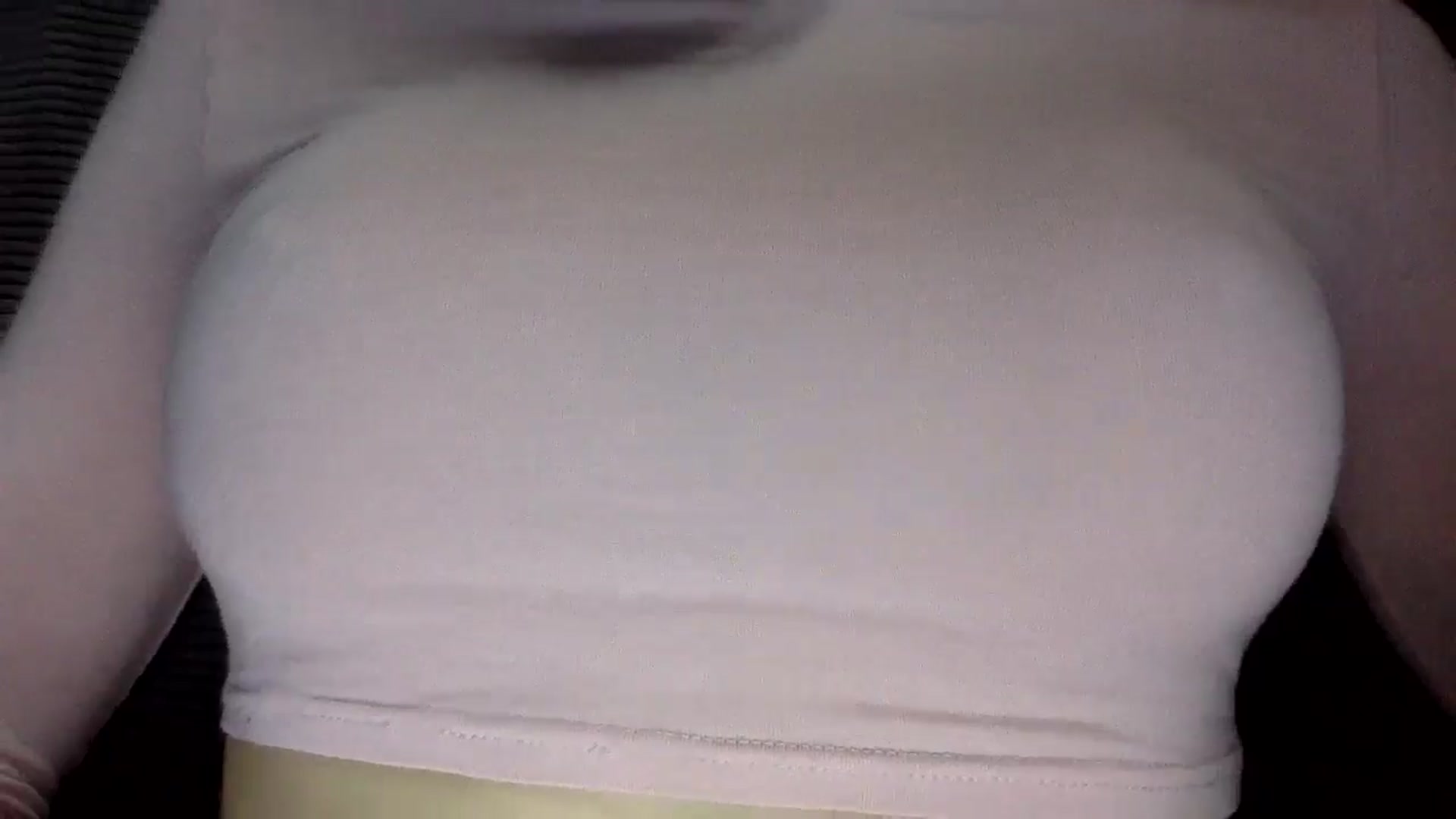 Gallery image thumbnail from EgoisticKitty's myfreecams stream on, 06/24/2024, 10:01 image 19 of 20