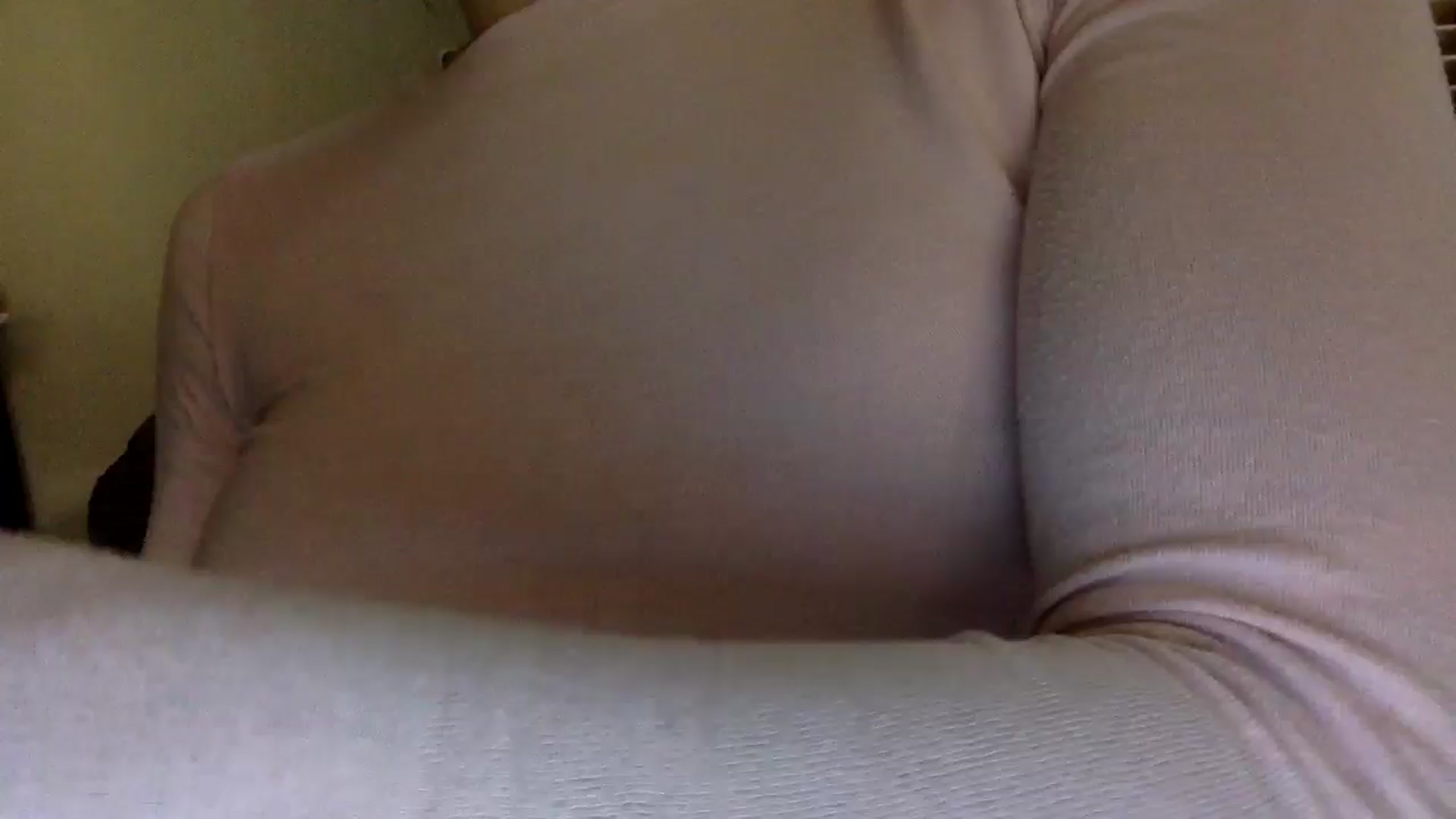 Gallery image thumbnail from EgoisticKitty's myfreecams stream on, 06/24/2024, 12:43 image 16 of 20