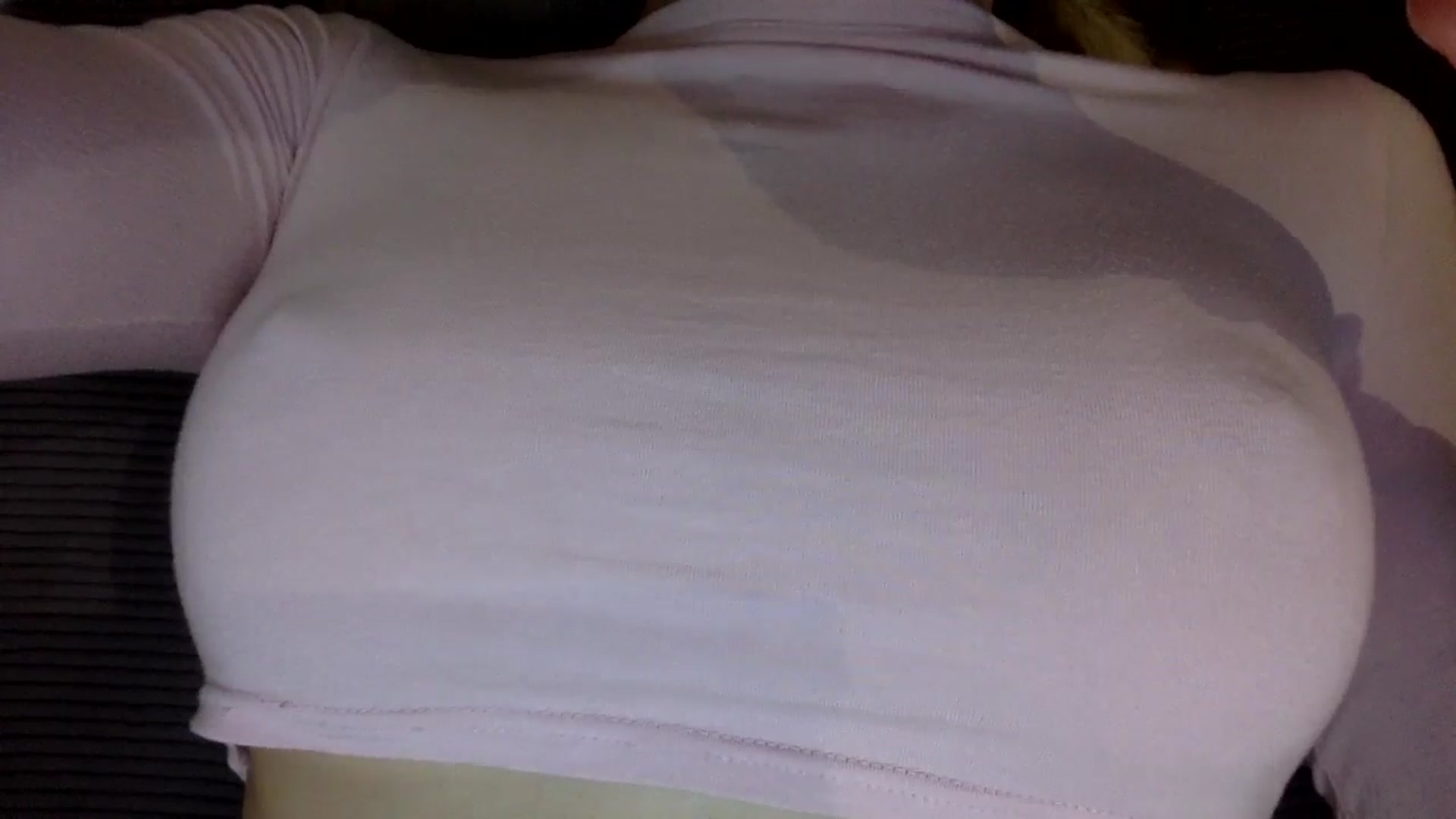 Gallery image thumbnail from EgoisticKitty's myfreecams stream on, 06/24/2024, 14:10 image 17 of 20