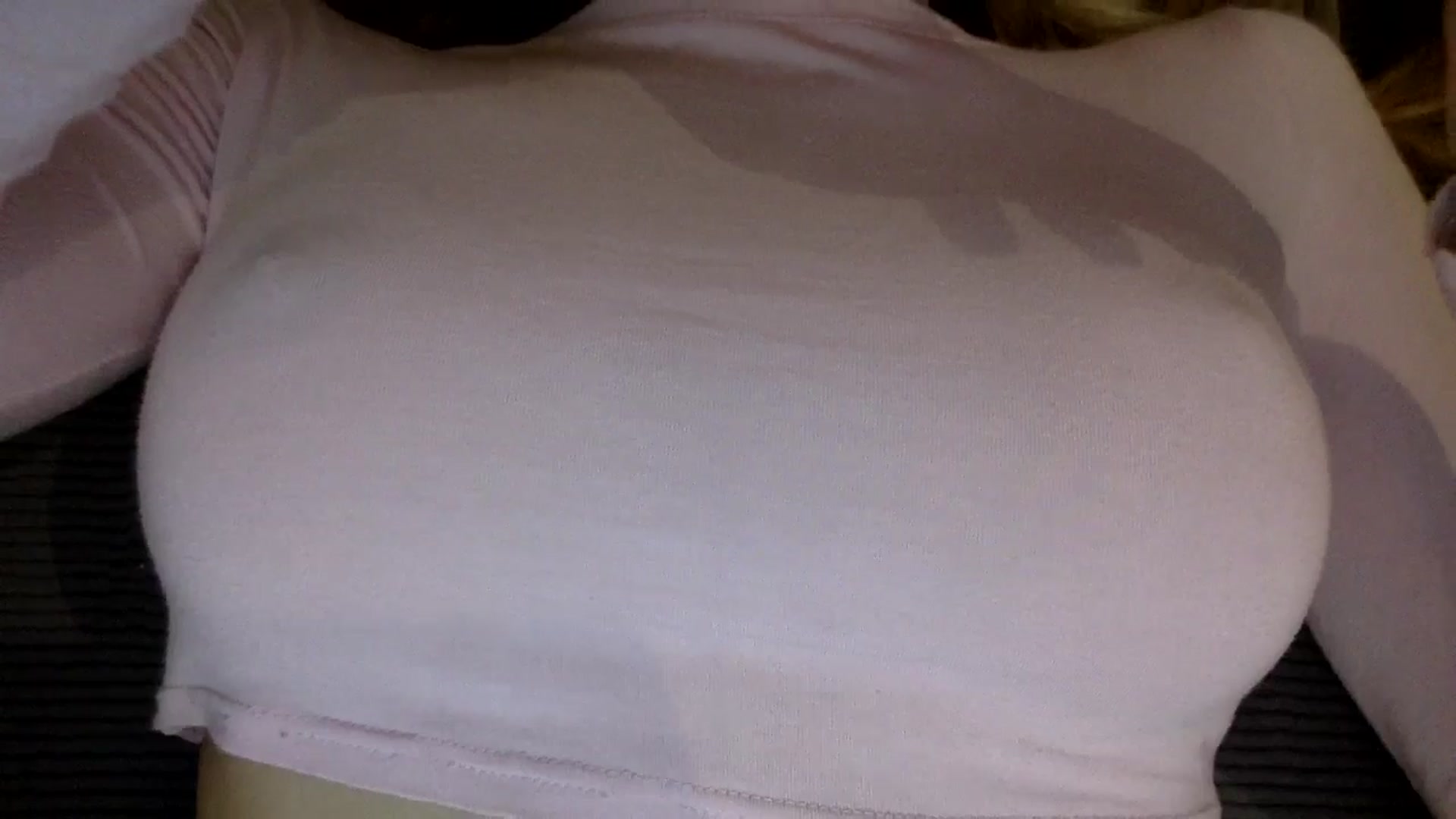 Gallery image thumbnail from EgoisticKitty's myfreecams stream on, 06/24/2024, 15:33 image 20 of 20