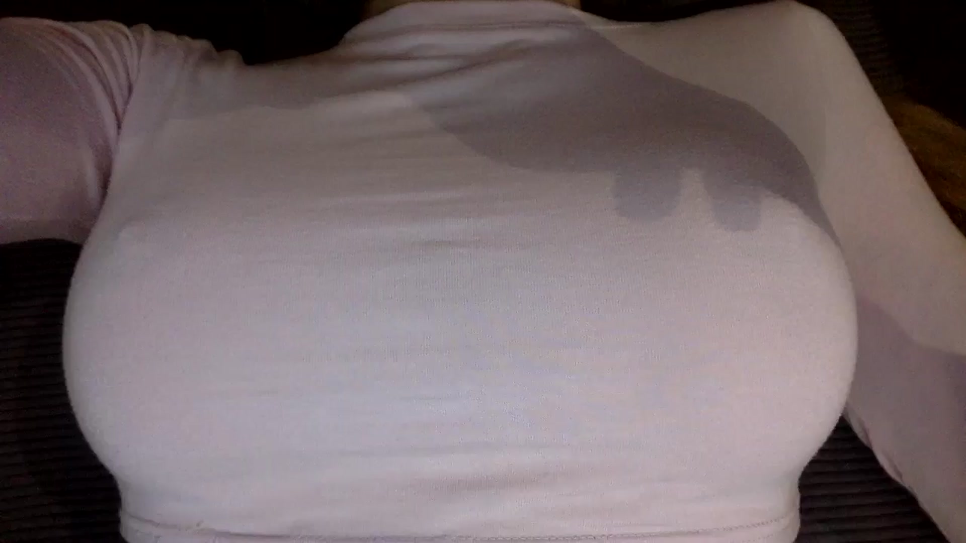 Gallery image thumbnail from EgoisticKitty's myfreecams stream on, 06/24/2024, 15:56 image 5 of 20