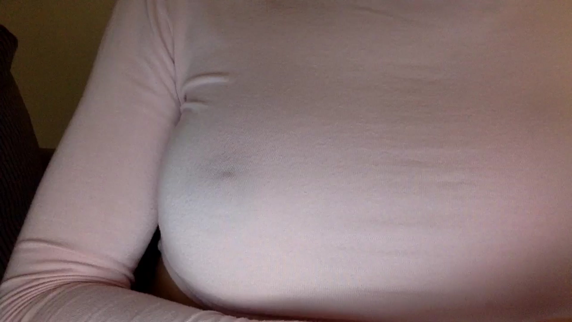 Gallery image thumbnail from EgoisticKitty's myfreecams stream on, 06/25/2024, 08:37 image 19 of 20