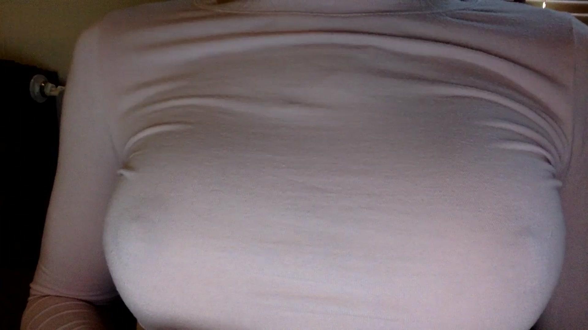 Gallery image thumbnail from EgoisticKitty's myfreecams stream on, 06/25/2024, 10:56 image 17 of 20