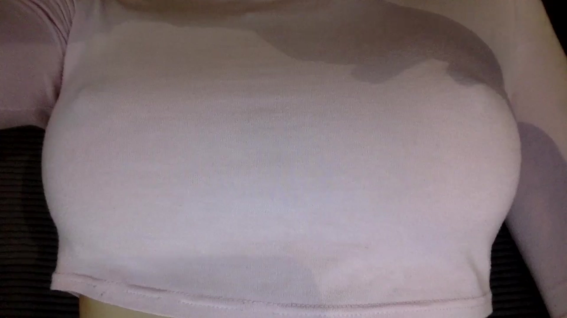 Gallery image thumbnail from EgoisticKitty's myfreecams stream on, 06/25/2024, 12:10 image 19 of 20