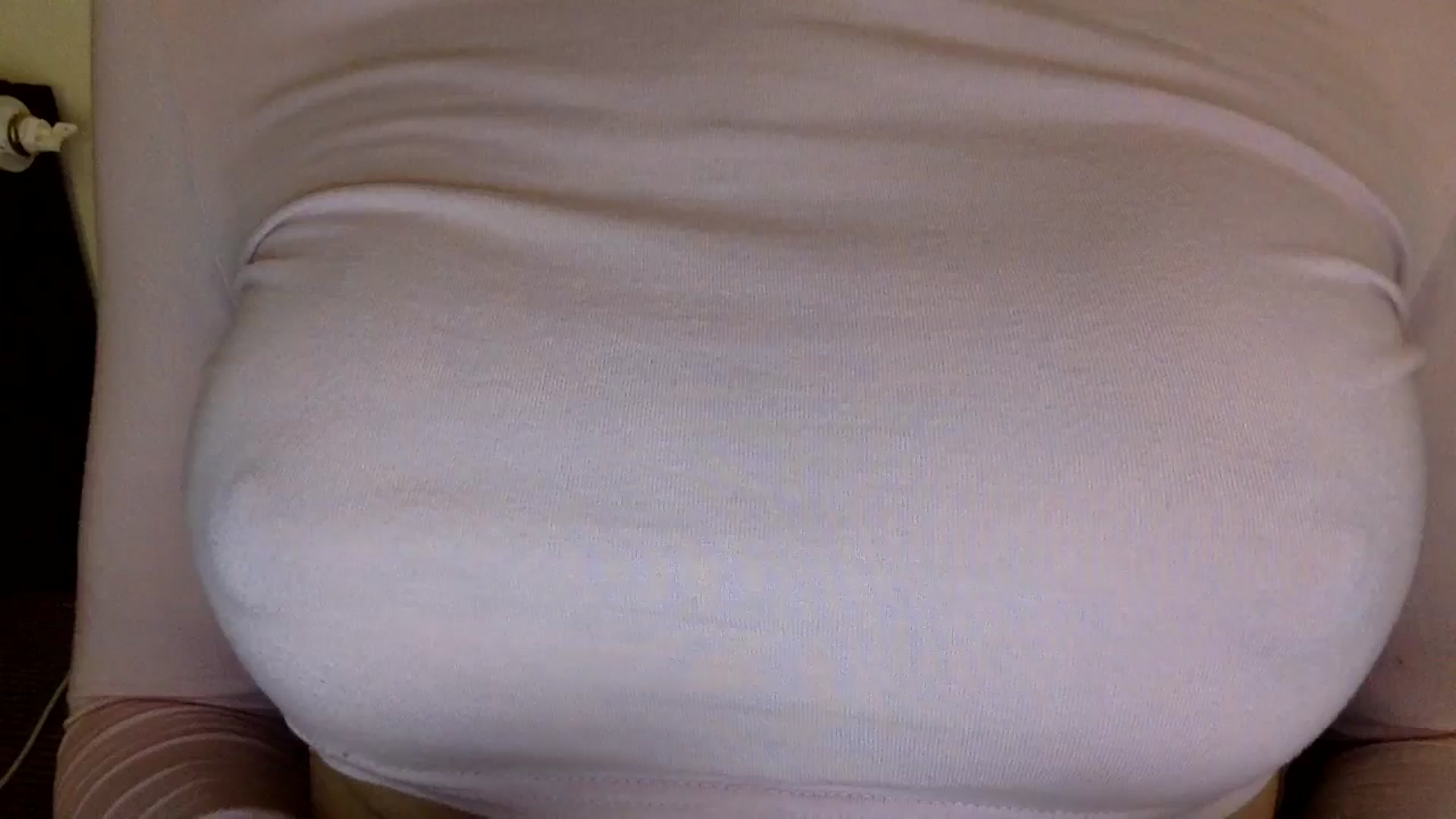 Gallery image thumbnail from EgoisticKitty's myfreecams stream on, 06/25/2024, 14:49 image 12 of 20
