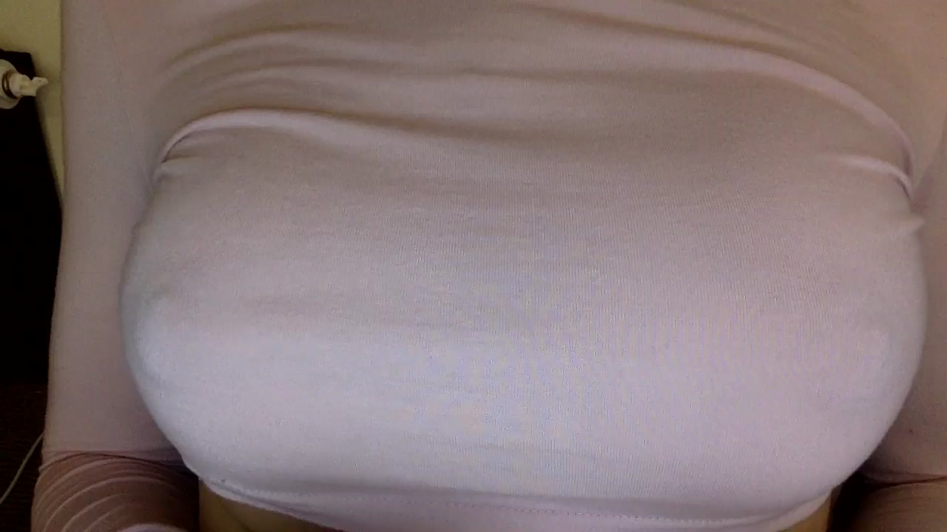 Gallery image thumbnail from EgoisticKitty's myfreecams stream on, 06/25/2024, 14:49 image 13 of 20