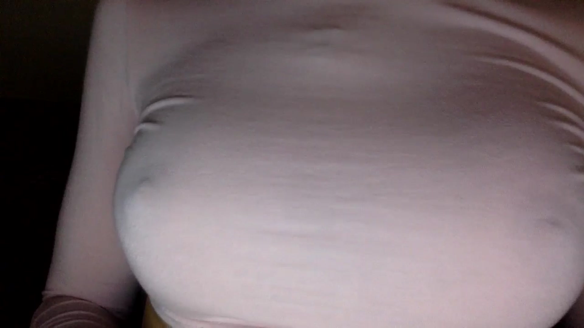 Gallery image thumbnail from EgoisticKitty's myfreecams stream on, 06/26/2024, 09:31 image 6 of 20