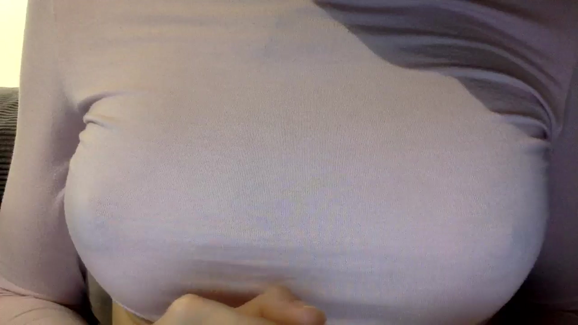 Gallery image thumbnail from EgoisticKitty's myfreecams stream on, 06/26/2024, 09:31 image 19 of 20