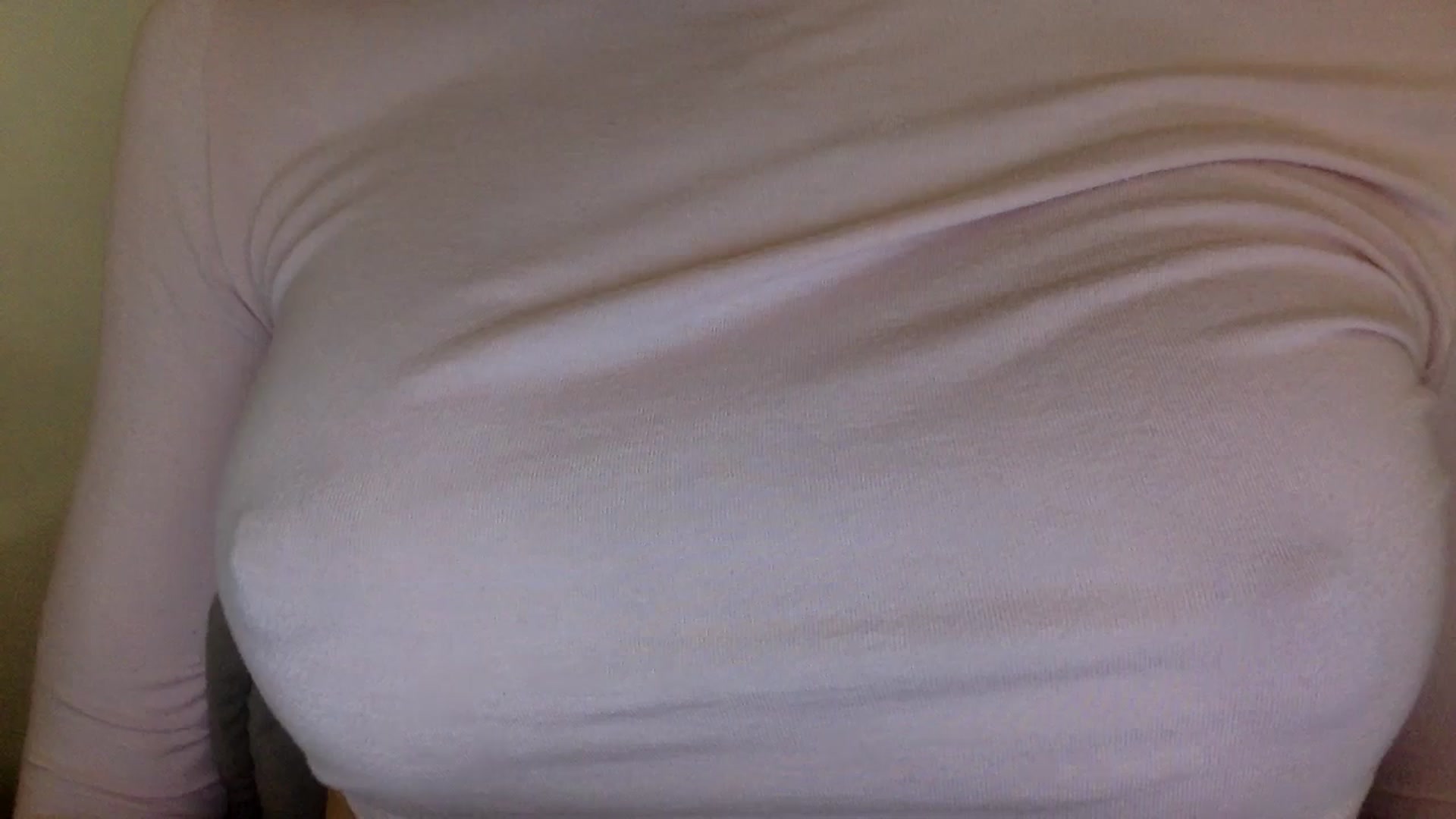 Gallery image thumbnail from EgoisticKitty's myfreecams stream on, 06/26/2024, 14:23 image 10 of 20