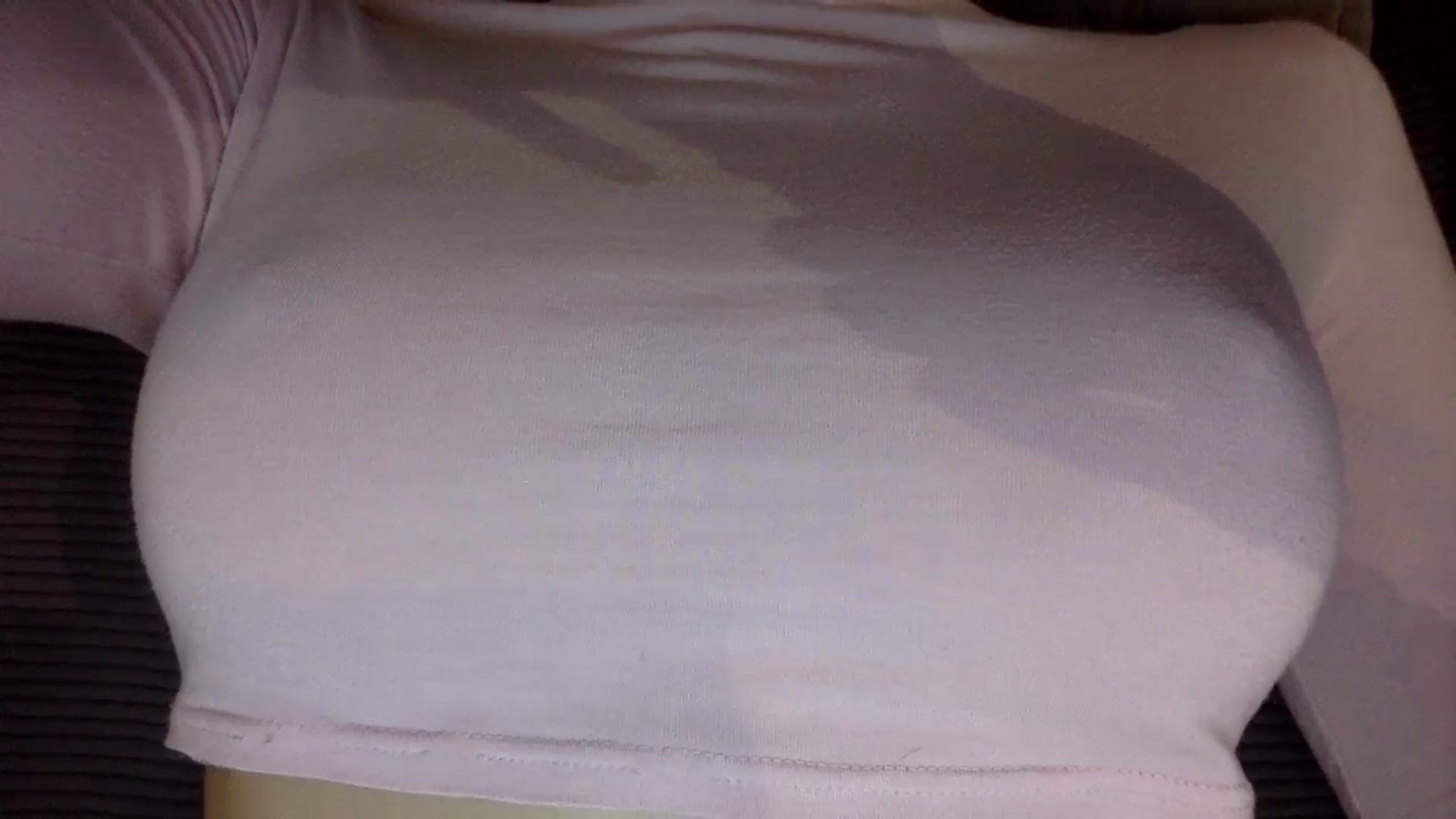 Gallery image thumbnail from EgoisticKitty's myfreecams stream on, 06/26/2024, 16:32 image 3 of 20
