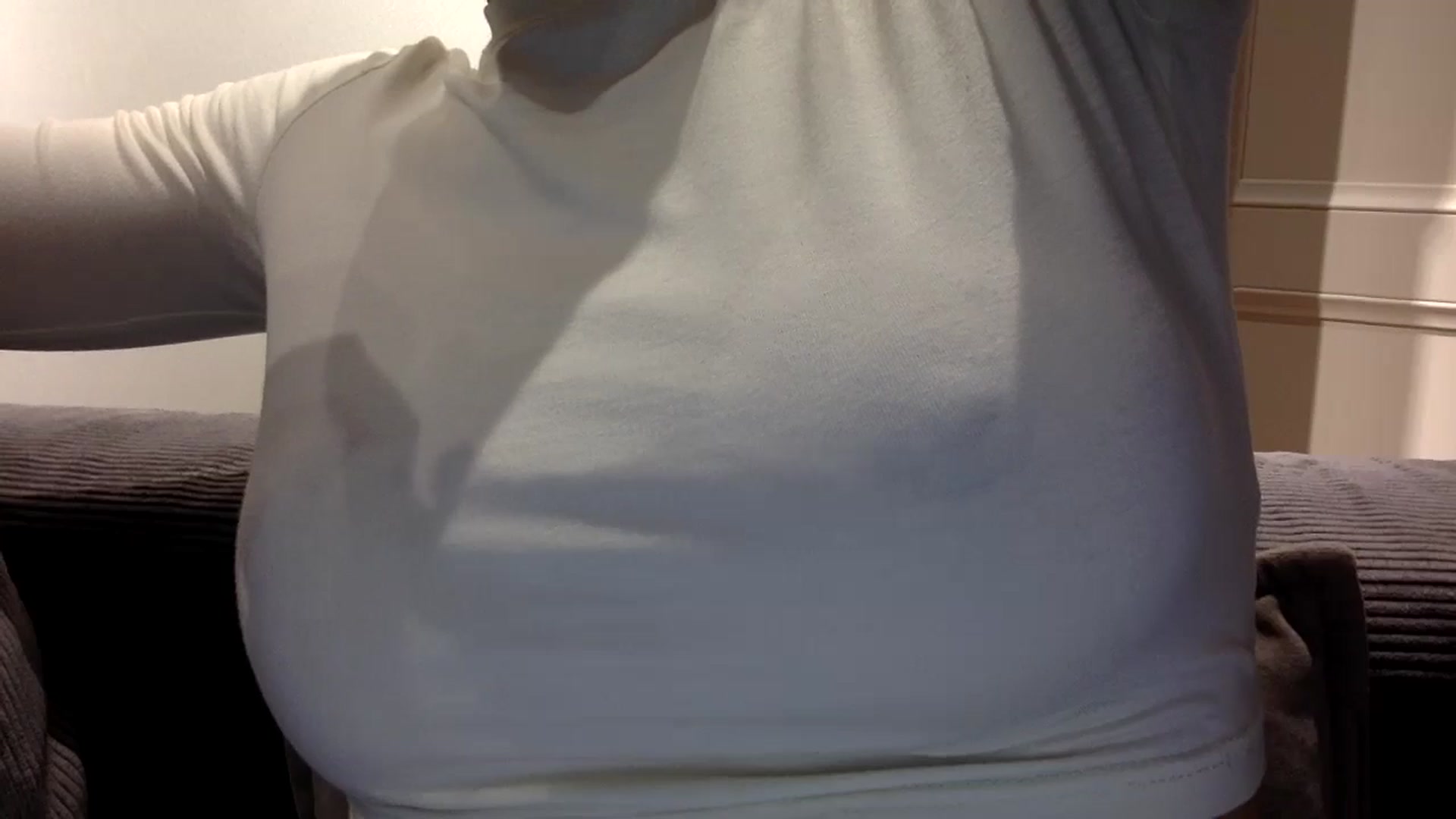 Gallery image thumbnail from EgoisticKitty's myfreecams stream on, 06/27/2024, 11:41 image 15 of 20
