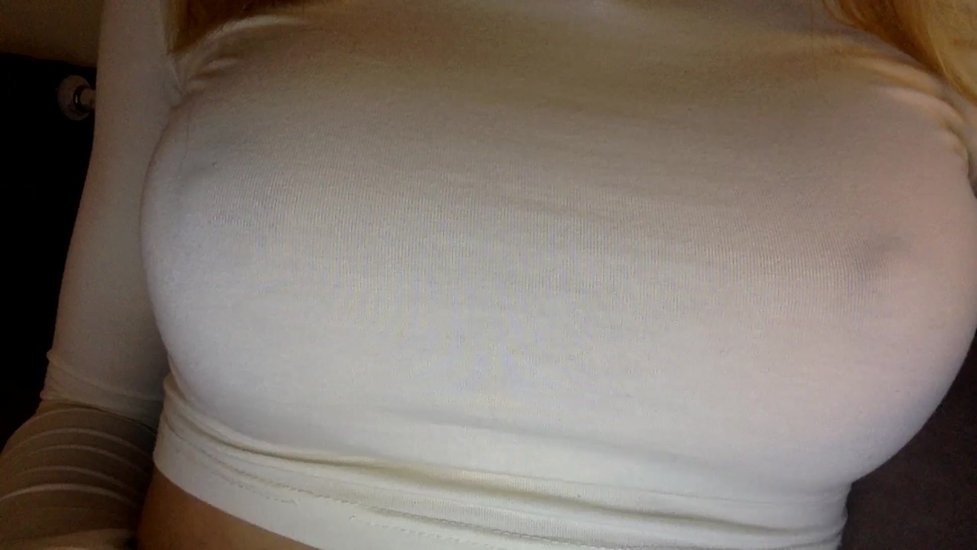 Gallery image thumbnail from EgoisticKitty's myfreecams stream on, 07/12/2024, 12:11 image 6 of 20