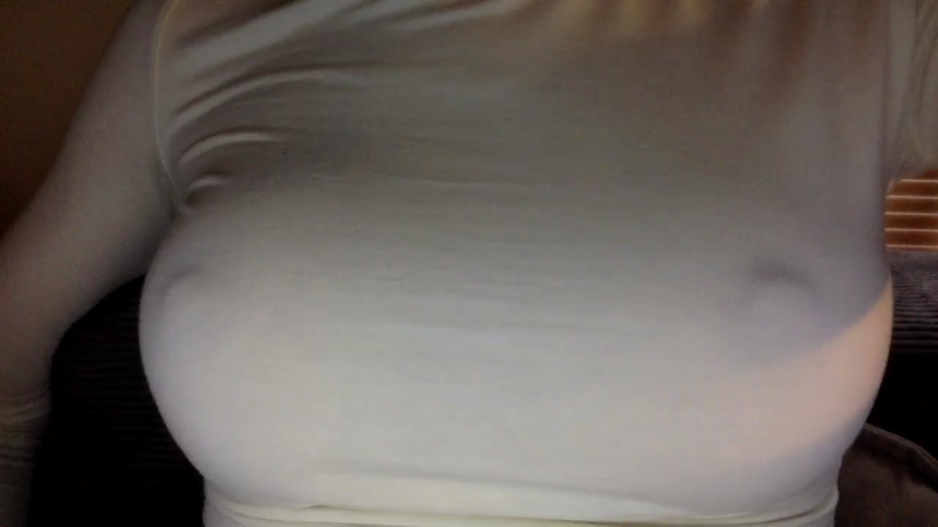 Gallery image thumbnail from EgoisticKitty's myfreecams stream on, 07/15/2024, 10:23 image 11 of 20