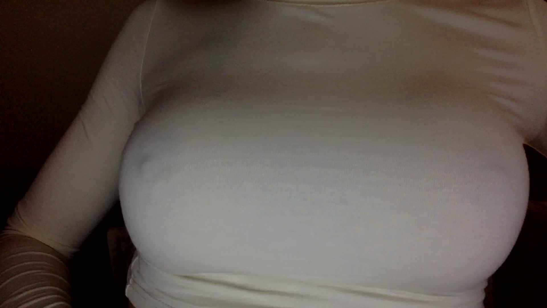 Gallery image thumbnail from EgoisticKitty's myfreecams stream on, 07/16/2024, 08:41 image 9 of 20