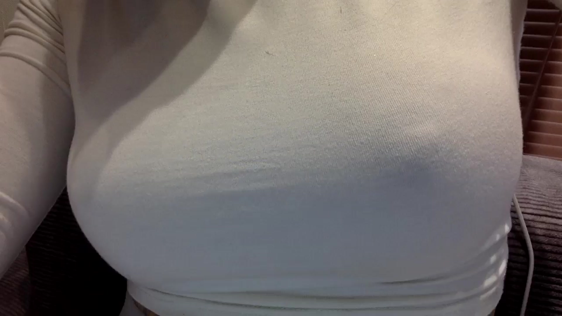Gallery image thumbnail from EgoisticKitty's myfreecams stream on, 07/16/2024, 09:15 image 5 of 20