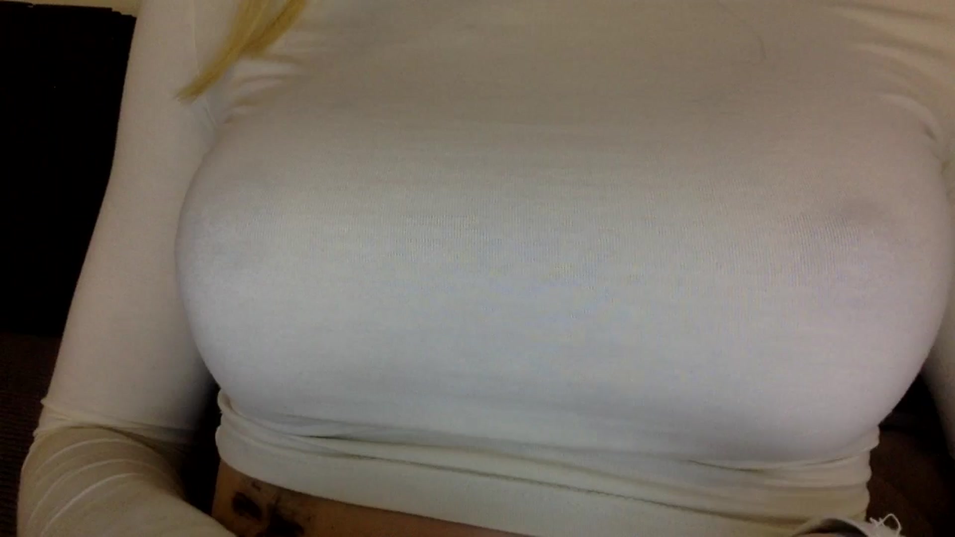 Gallery image thumbnail from EgoisticKitty's myfreecams stream on, 07/16/2024, 15:23 image 10 of 20