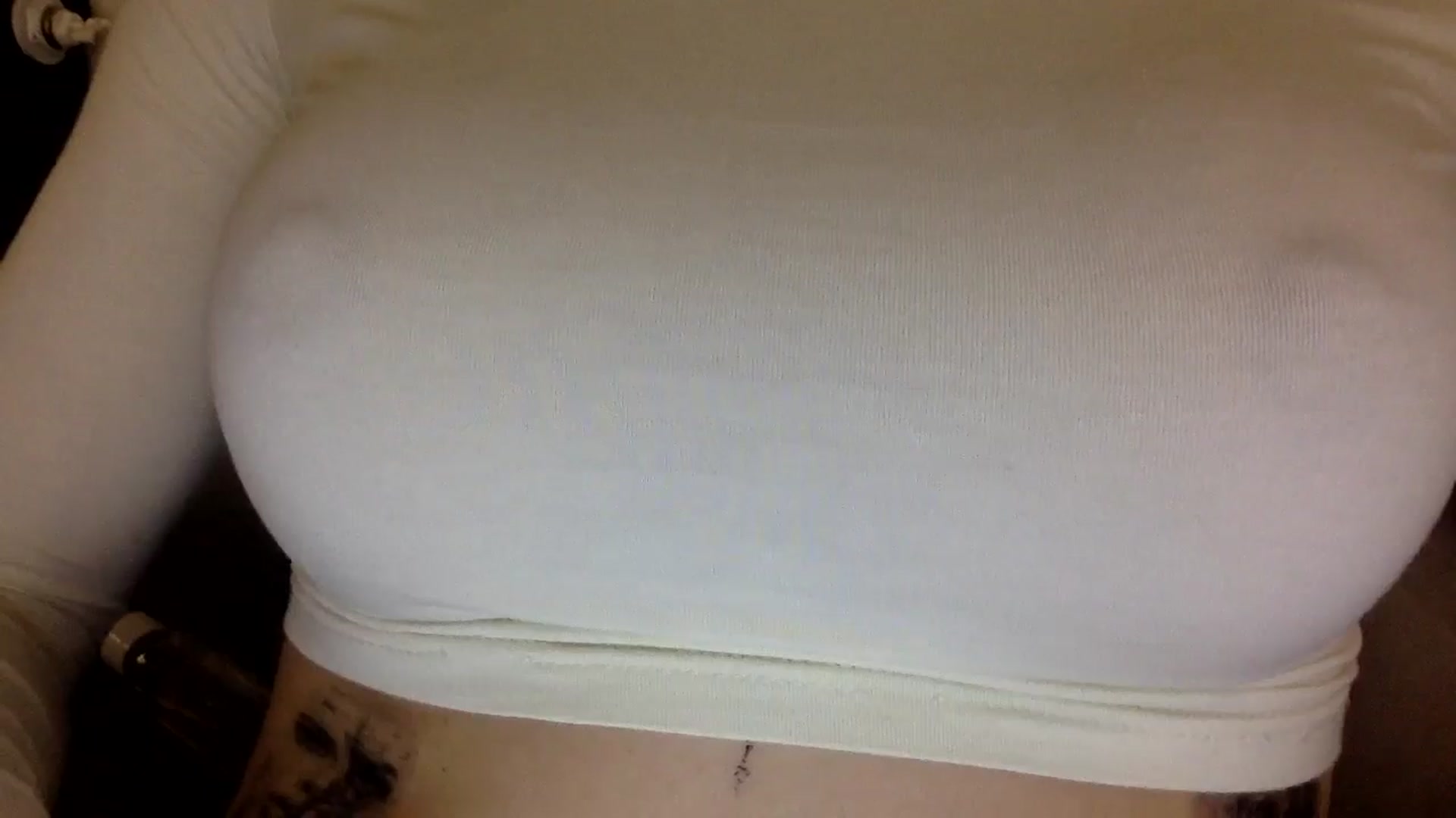 Gallery image thumbnail from EgoisticKitty's myfreecams stream on, 07/16/2024, 17:29 image 14 of 20