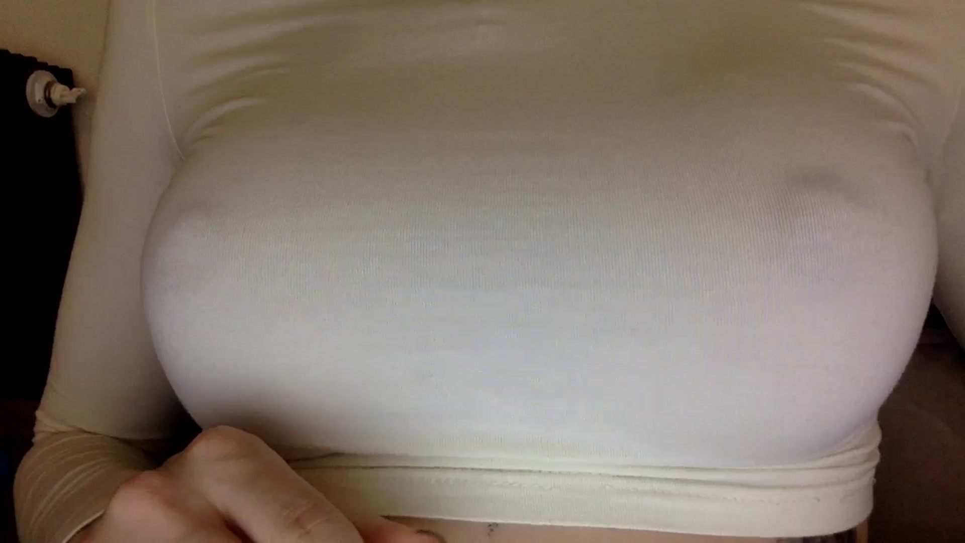 Gallery image thumbnail from EgoisticKitty's myfreecams stream on, 07/16/2024, 17:29 image 11 of 20
