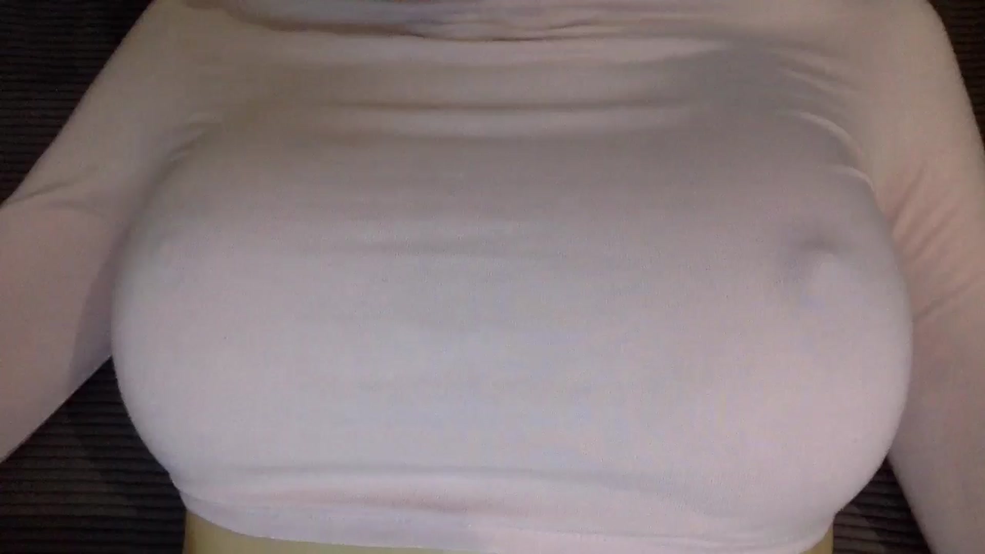 Gallery image thumbnail from EgoisticKitty's myfreecams stream on, 07/17/2024, 10:13 image 5 of 20