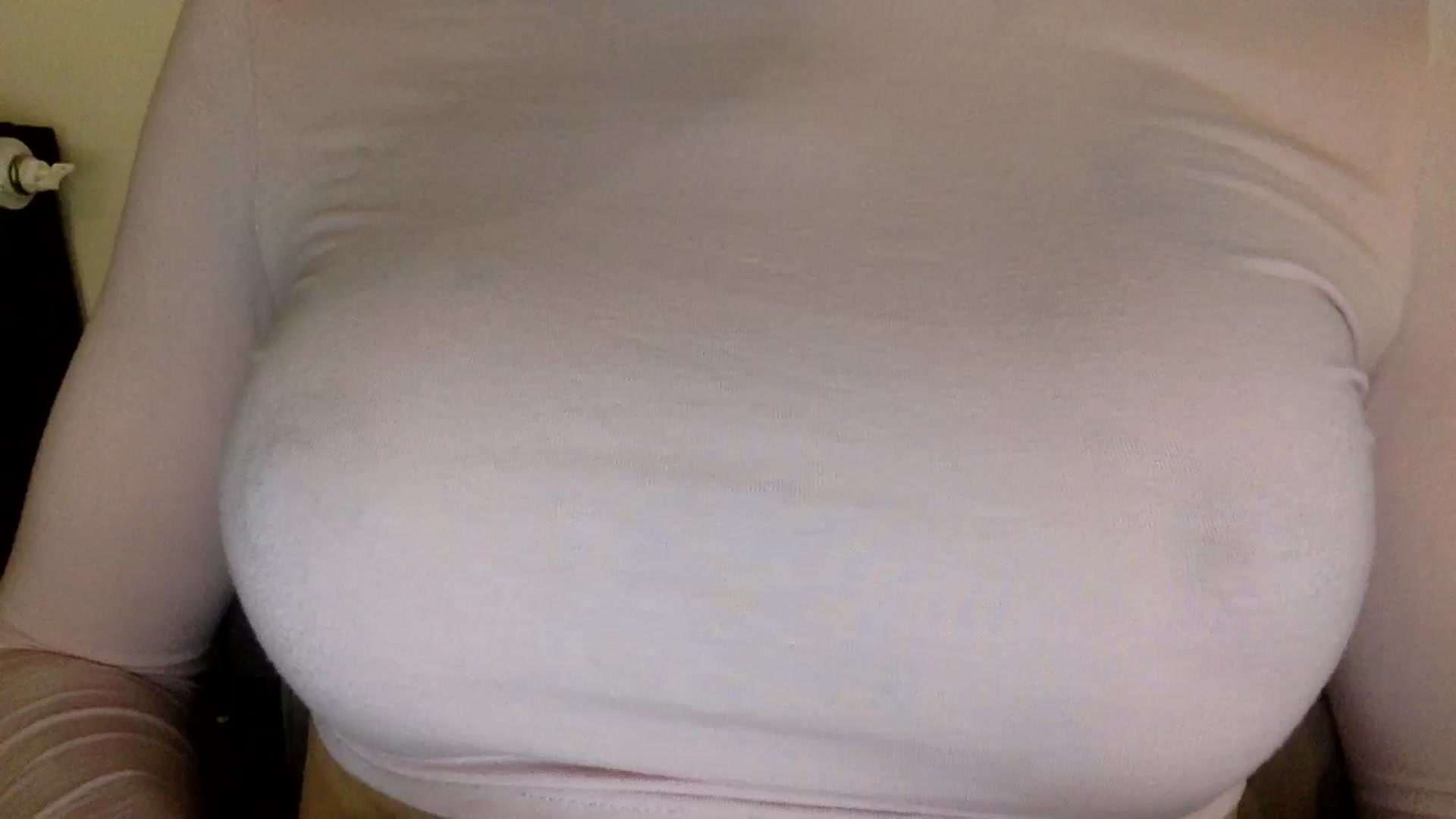 Gallery image thumbnail from EgoisticKitty's myfreecams stream on, 07/17/2024, 10:45 image 8 of 20