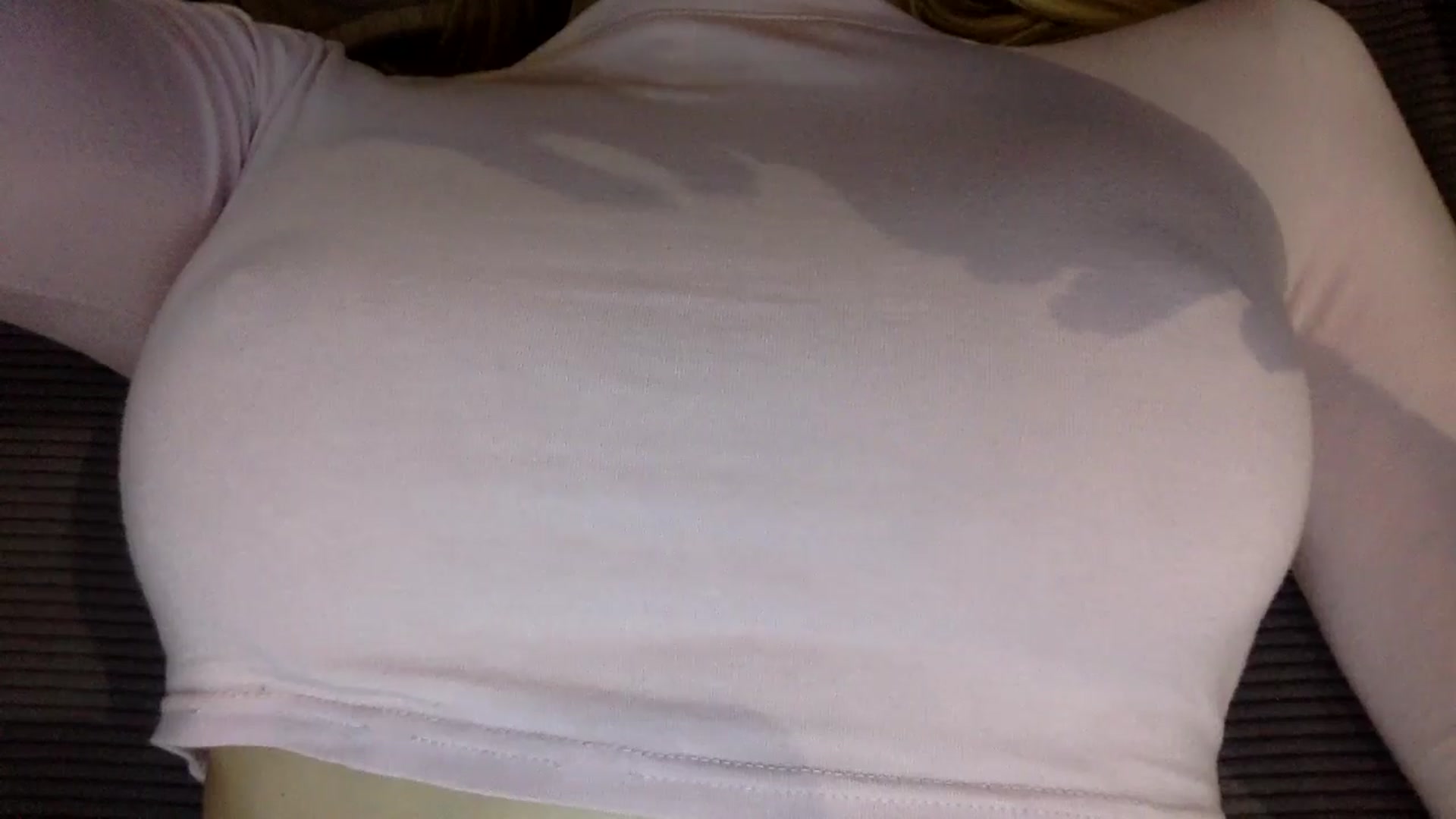 Gallery image thumbnail from EgoisticKitty's myfreecams stream on, 07/17/2024, 11:34 image 20 of 20