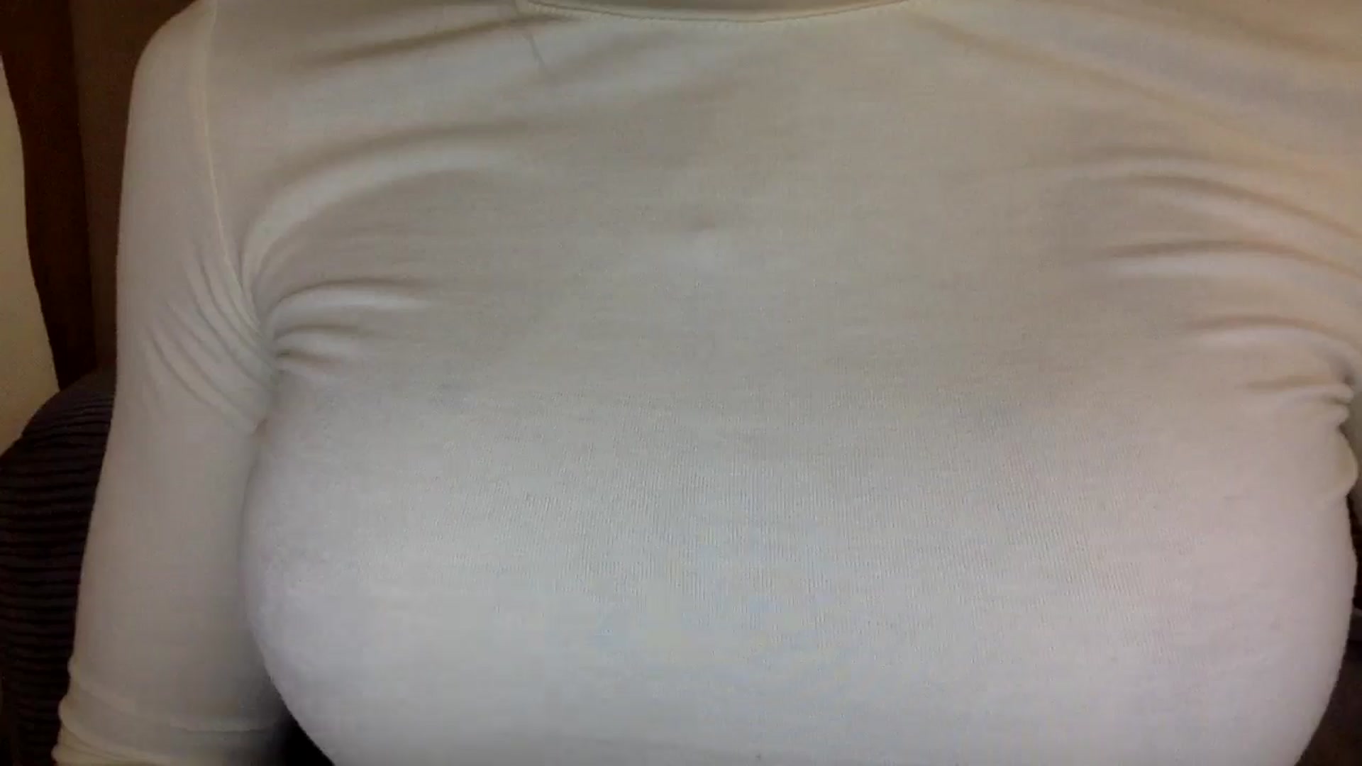 Gallery image thumbnail from EgoisticKitty's myfreecams stream on, 07/18/2024, 12:02 image 3 of 20