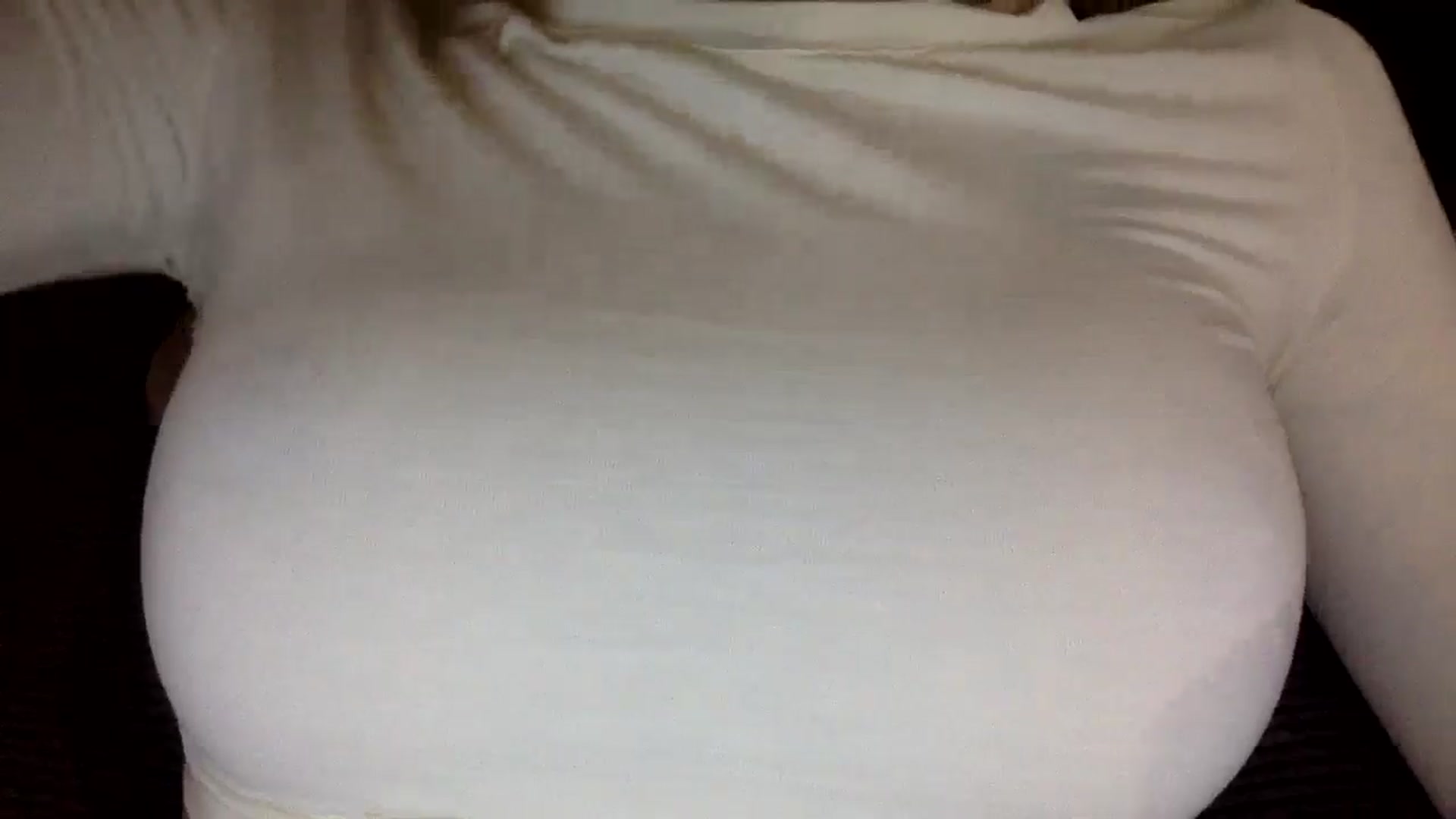 Gallery image thumbnail from EgoisticKitty's myfreecams stream on, 07/18/2024, 16:41 image 16 of 20