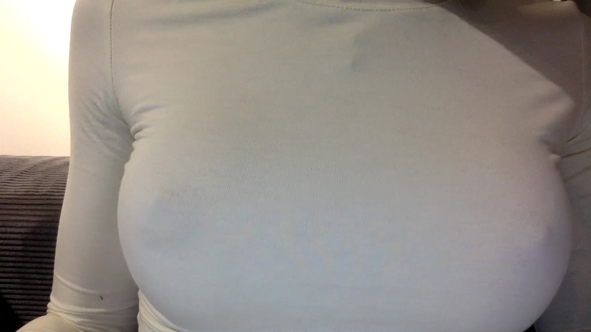 Gallery image thumbnail from EgoisticKitty's myfreecams stream on, 07/20/2024, 10:31 image 2 of 20